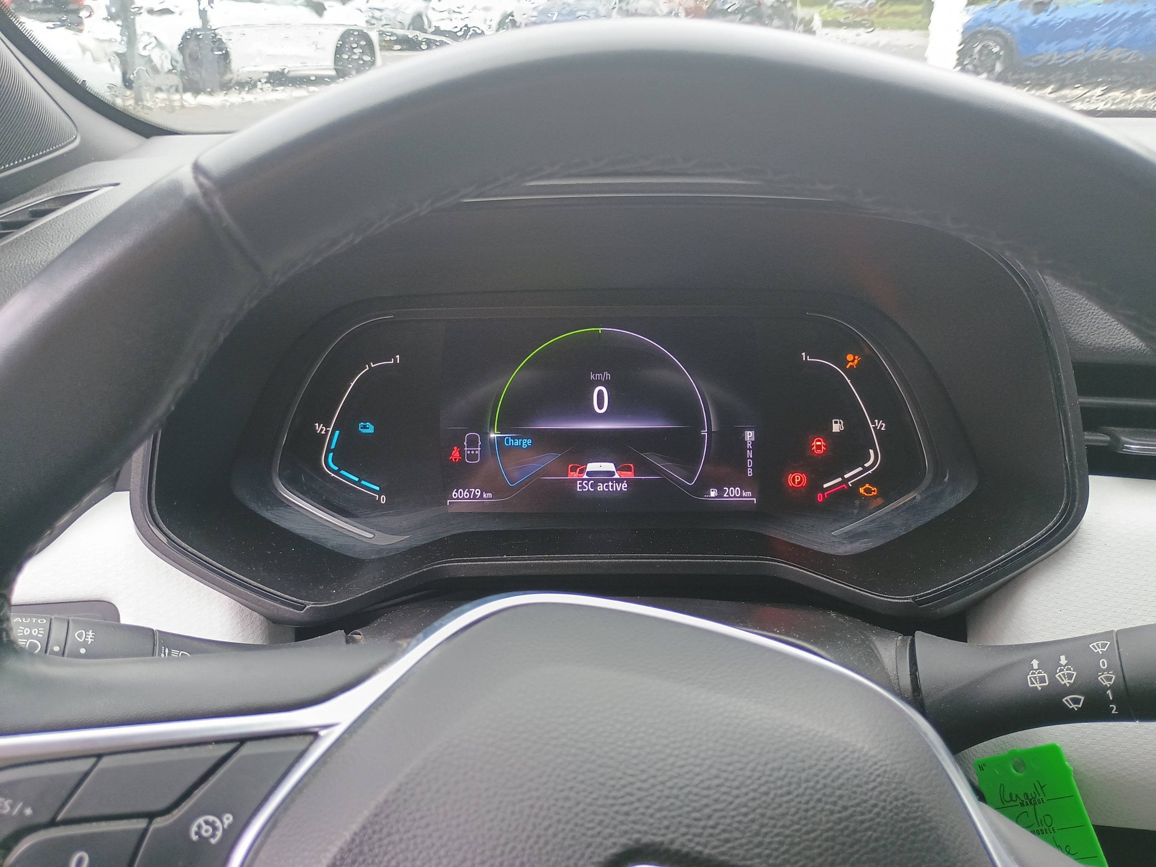 Vente en ligne Renault Clio 5 Clio E-Tech 140 - 21N au prix de 15 490 €