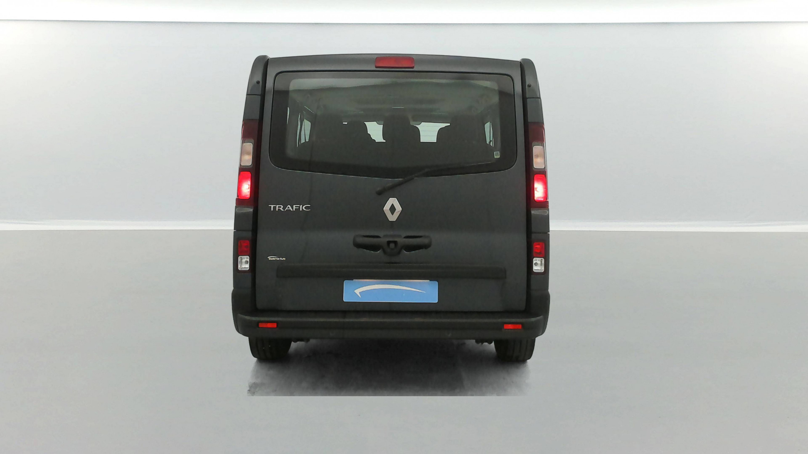 Vente en ligne Renault Trafic  L2 dCi 150 Energy S&S au prix de 28 490 €