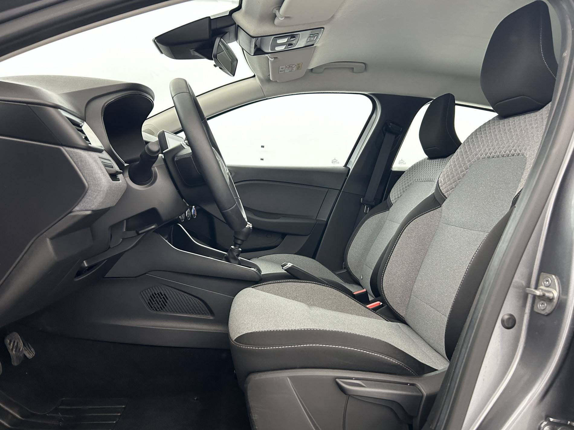 Vente en ligne Renault Clio 5 Clio TCe 90 au prix de 15 350 €