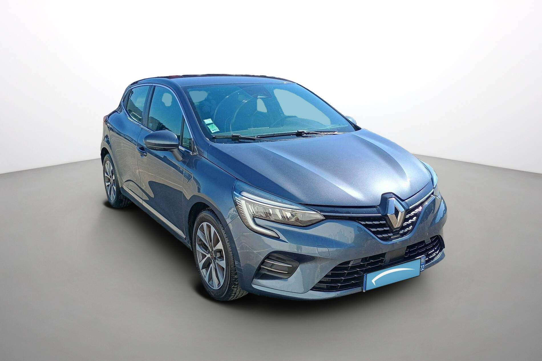 Vente en ligne Renault Clio 5 Clio TCe 90 - 21 au prix de 13 490 €