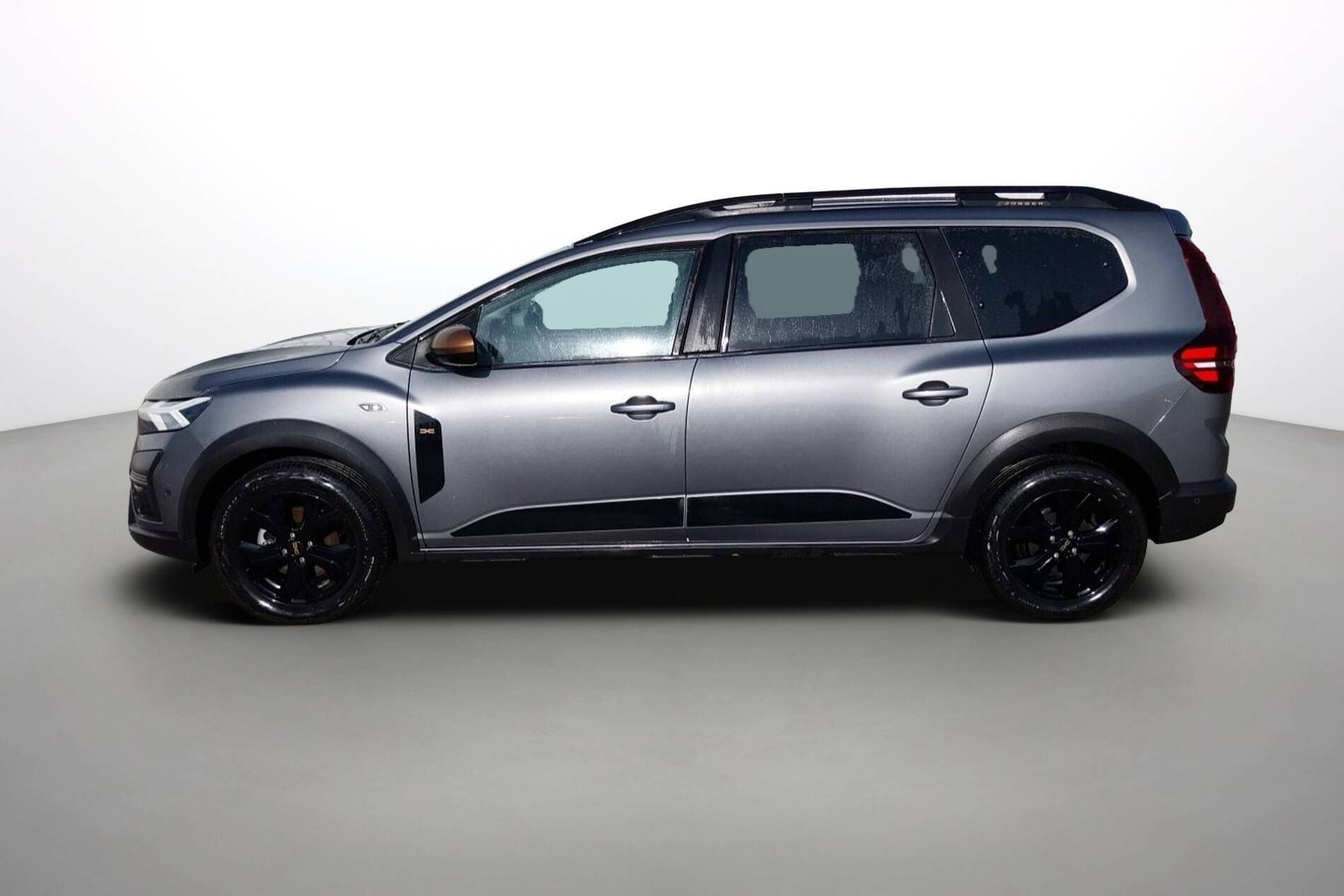 Vente en ligne Dacia Jogger  Hybrid 140 7 places GSR2 au prix de 24 490 €