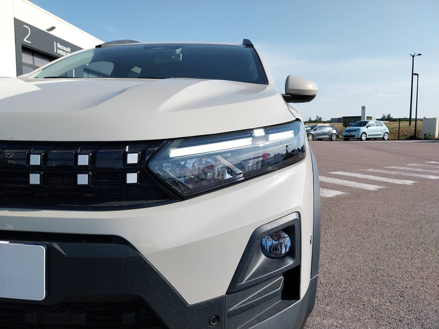 Vente en ligne Dacia Jogger Jogger ECO-G 120 auto 7 pl au prix de 25 350 €