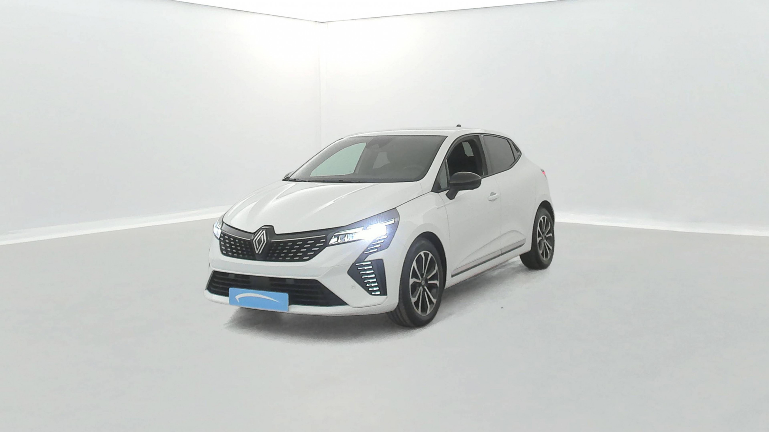 Renault Clio 5 Clio TCe 90 occasion de 2024 en vente à Auray