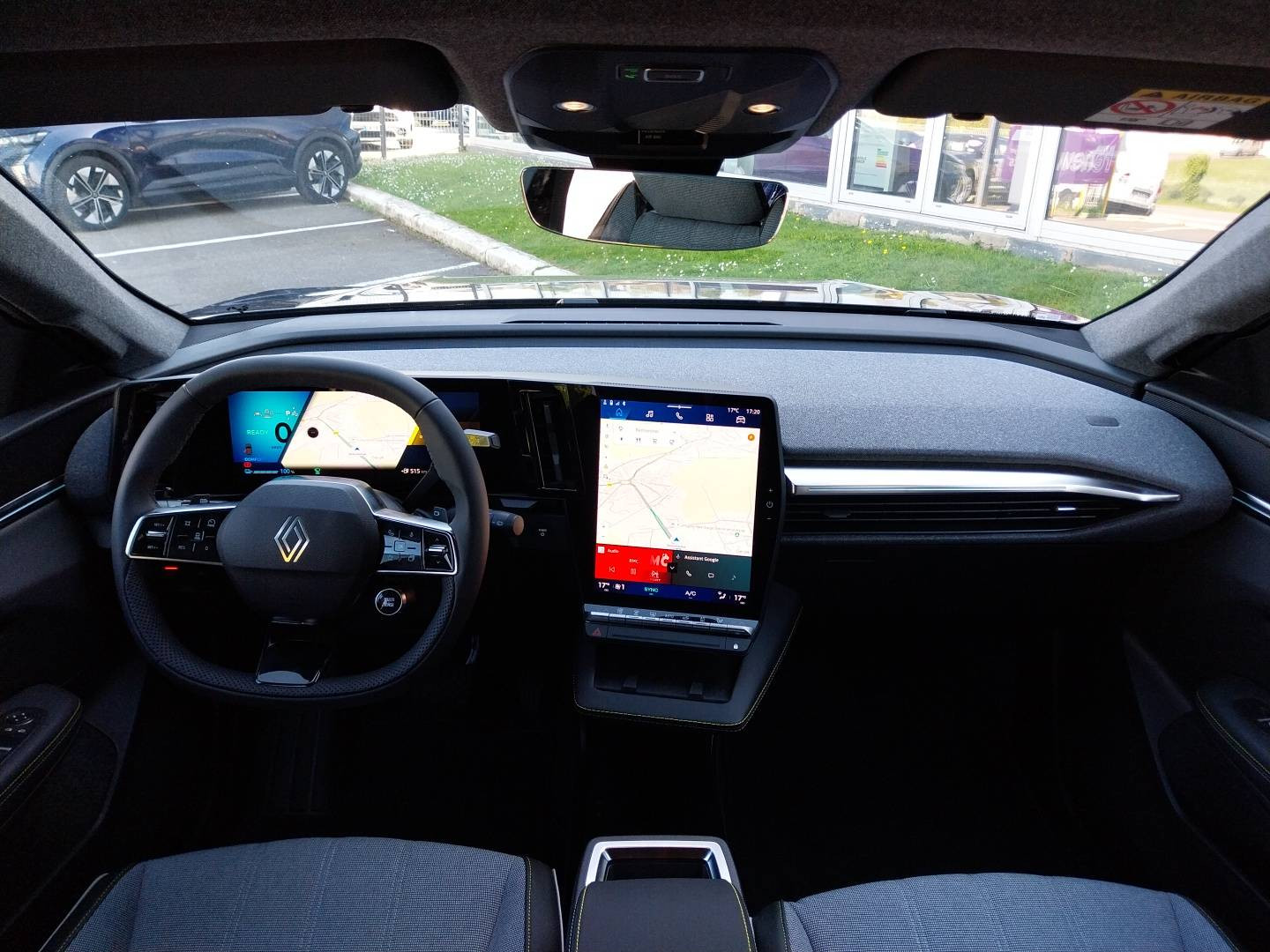 Vente en ligne Renault Scenic E-Tech  220 ch grande autonomie au prix de 493 €