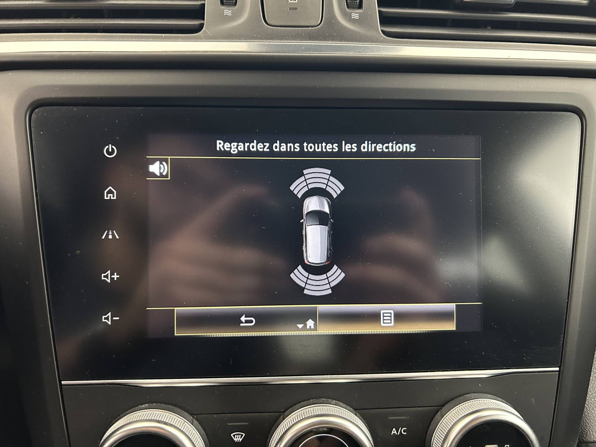 Vente en ligne Renault Kadjar  Blue dCi 115 au prix de 14 990 €