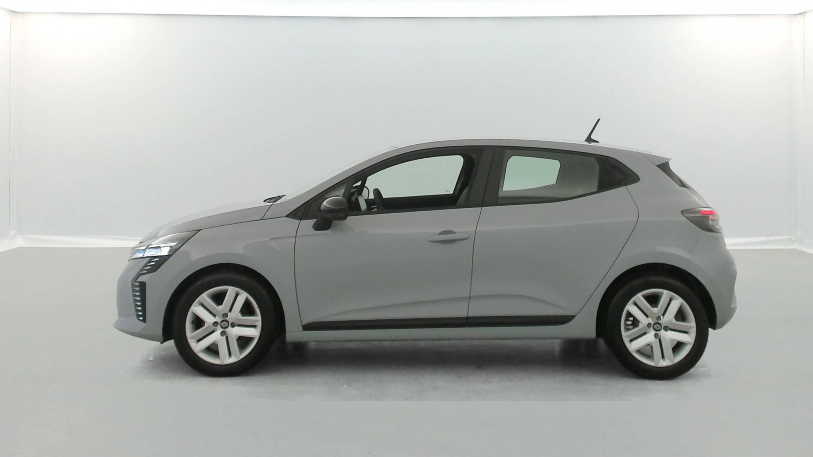 Vente en ligne Renault Clio 5 Clio TCe 90 ch GSR2 au prix de 15 790 €