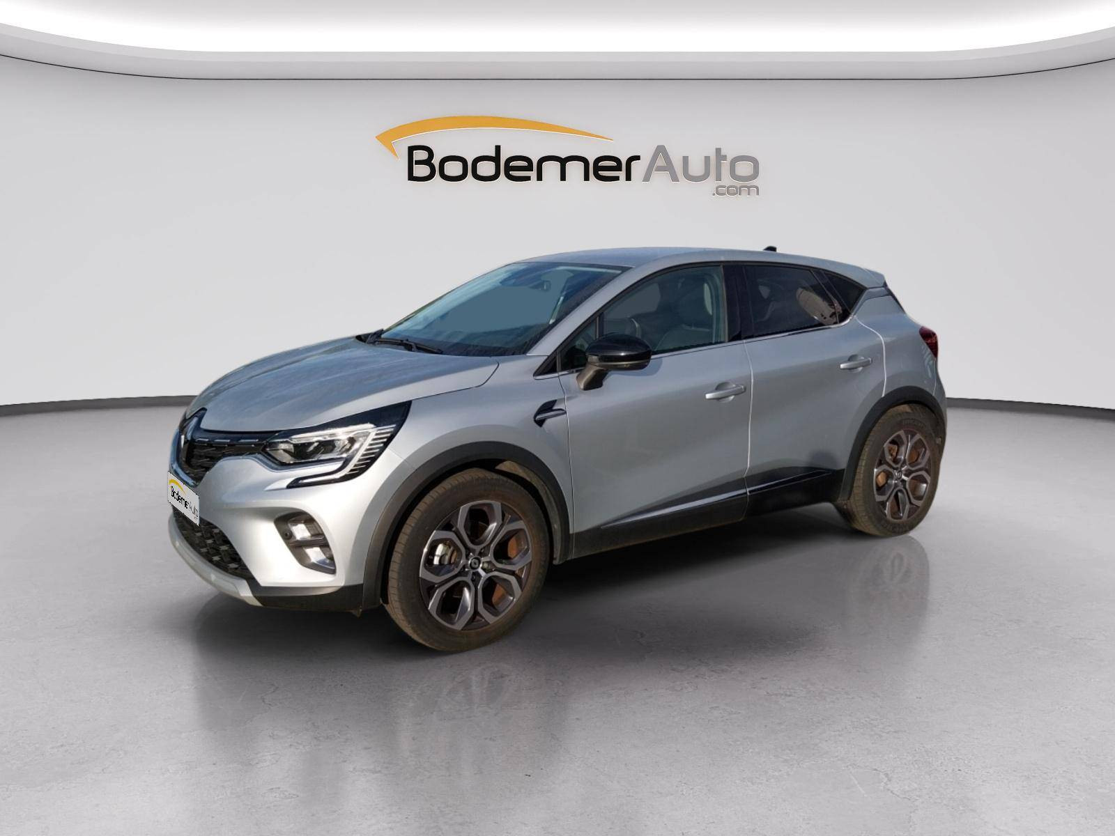 Renault Captur  E-Tech full hybrid 145 occasion de 2023 en vente à Lorient