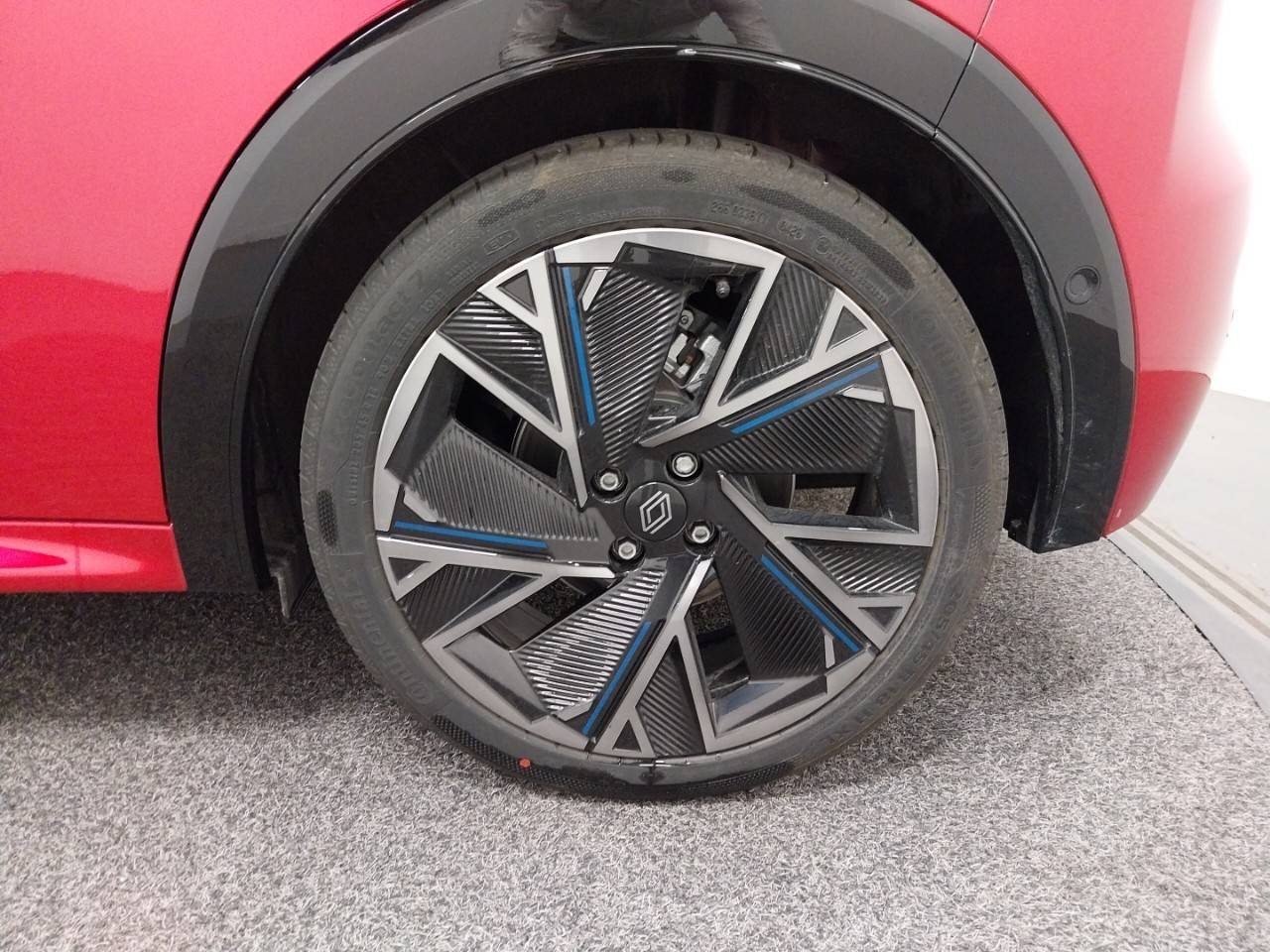 Vente en ligne Renault Clio 6 Clio E-Tech full hybrid 160 ch au prix de 29 300 €