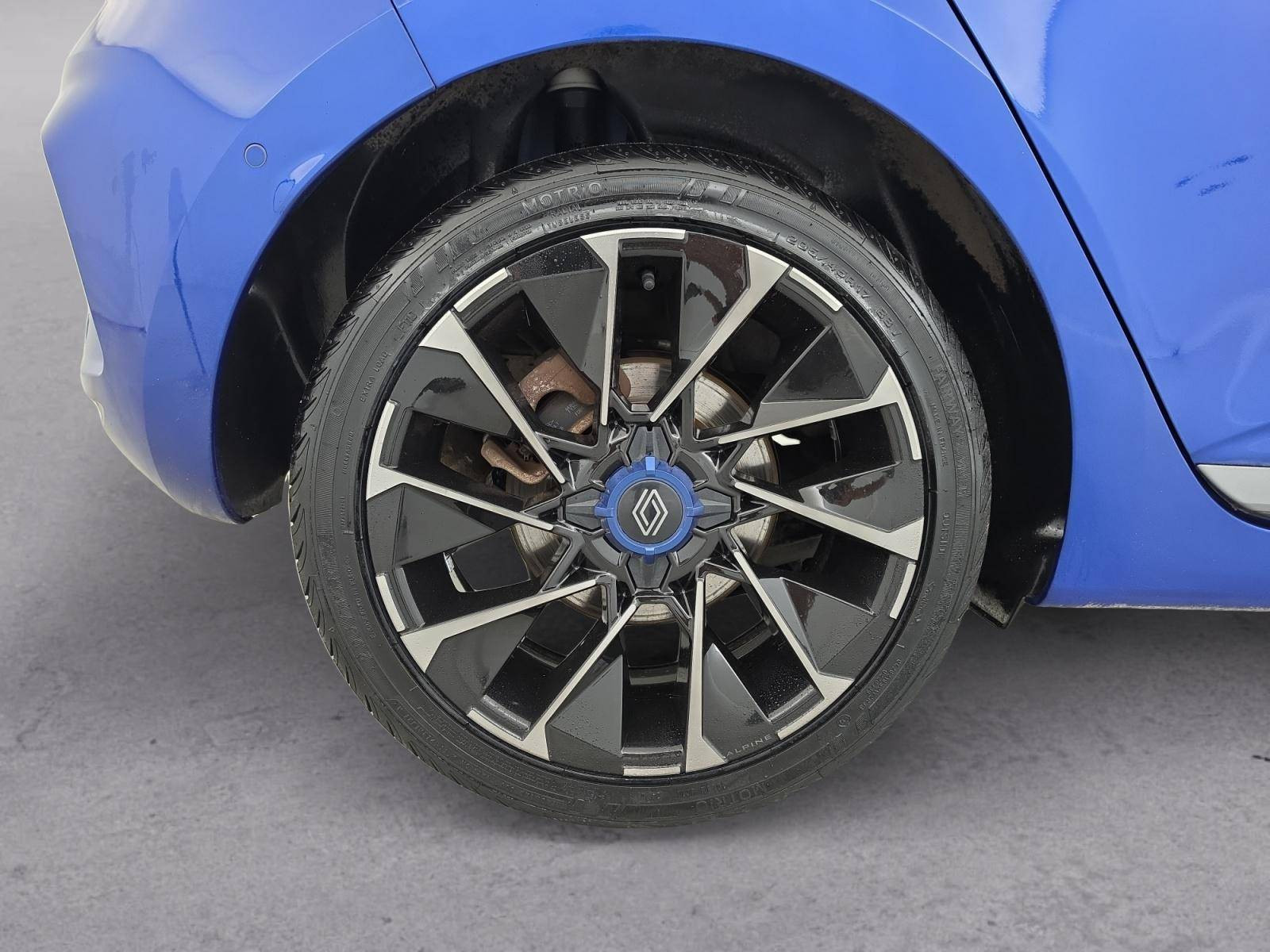 Vente en ligne Renault Clio 5 Clio E-Tech full hybrid 145 au prix de 18 990 €