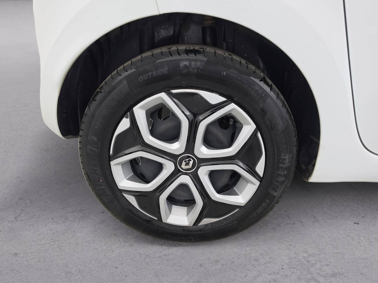 Vente en ligne Renault Twingo 3  SCe 65 au prix de 12 790 €
