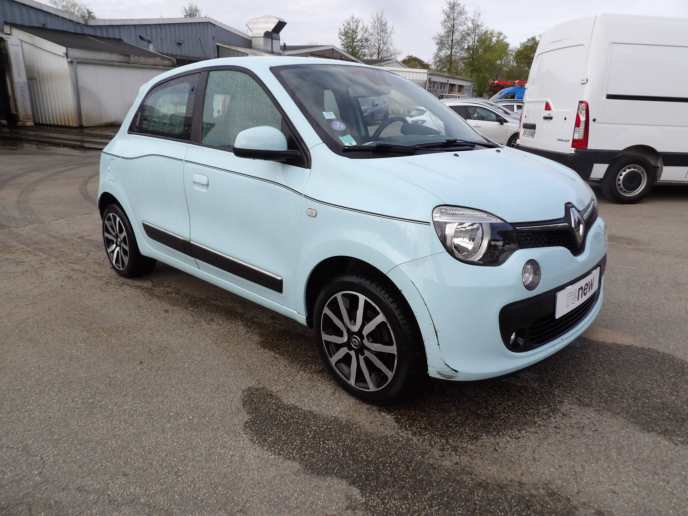 Vente en ligne Renault Twingo 3  1.0 SCe 70 eco2 au prix de 7 999 €