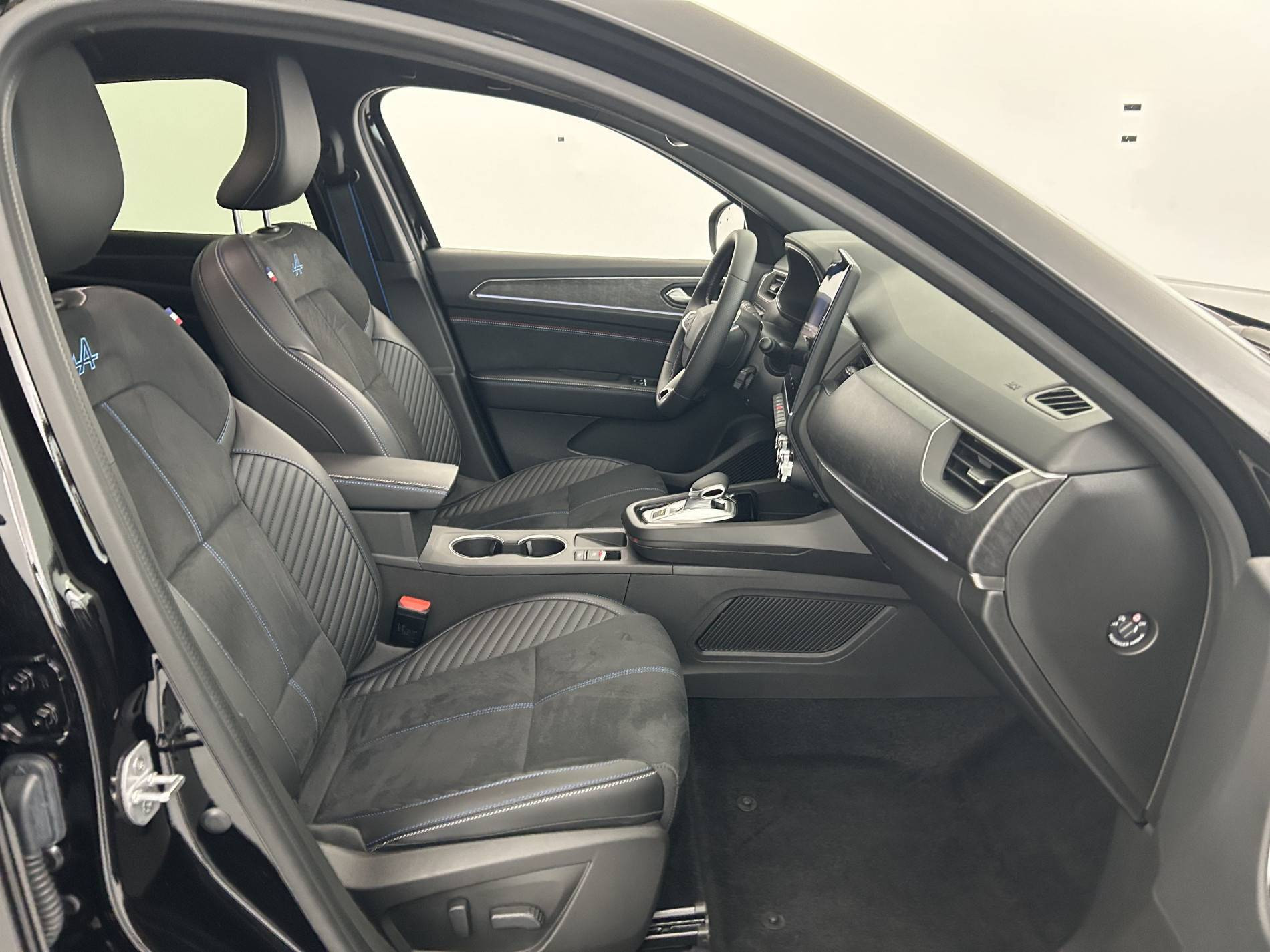 Vente en ligne Renault Arkana  E-Tech full hybrid 145 GSR2 au prix de 29 990 €