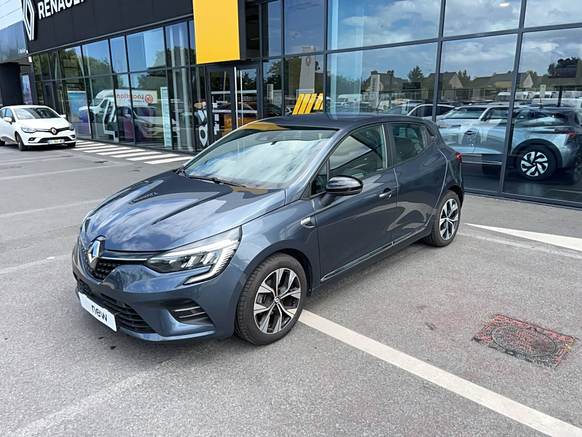 Renault Clio 5 Clio TCe 90 - 21N occasion de 2022 en vente à Lamballe