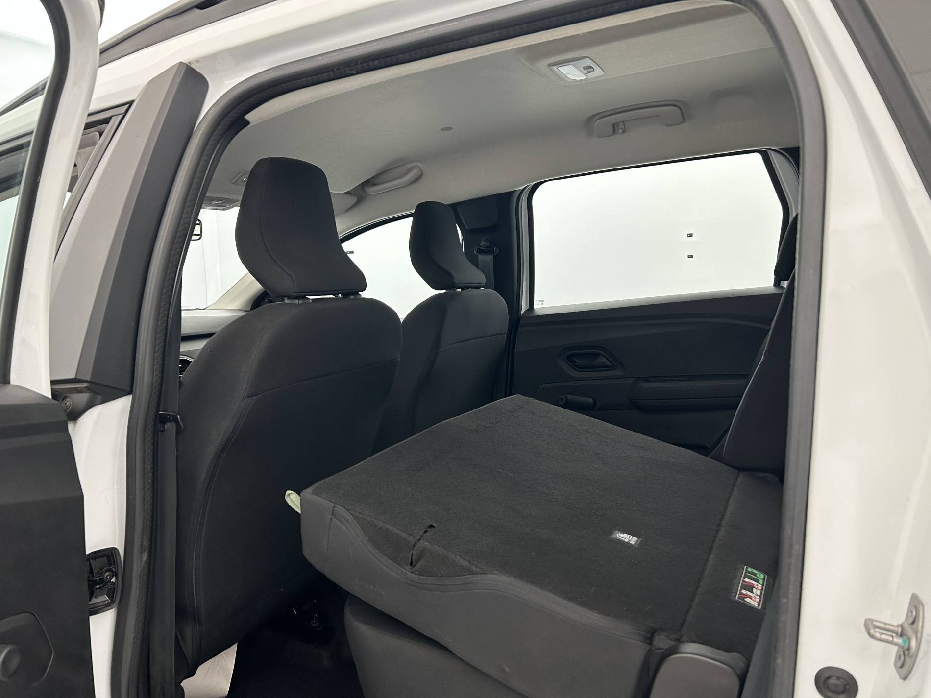 Vente en ligne Dacia Jogger  ECO-G 100 5 places au prix de 15 690 €