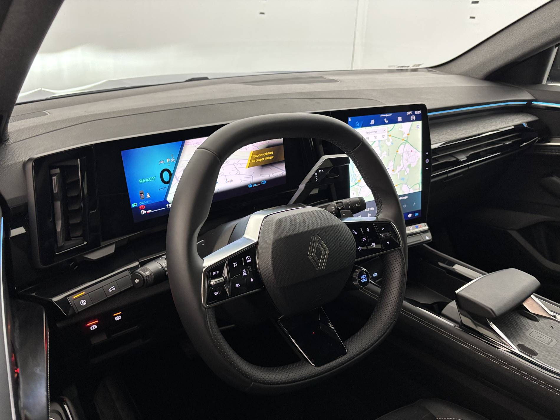 Vente en ligne Renault Austral  full hybrid E-Tech 200 ch au prix de 29 990 €