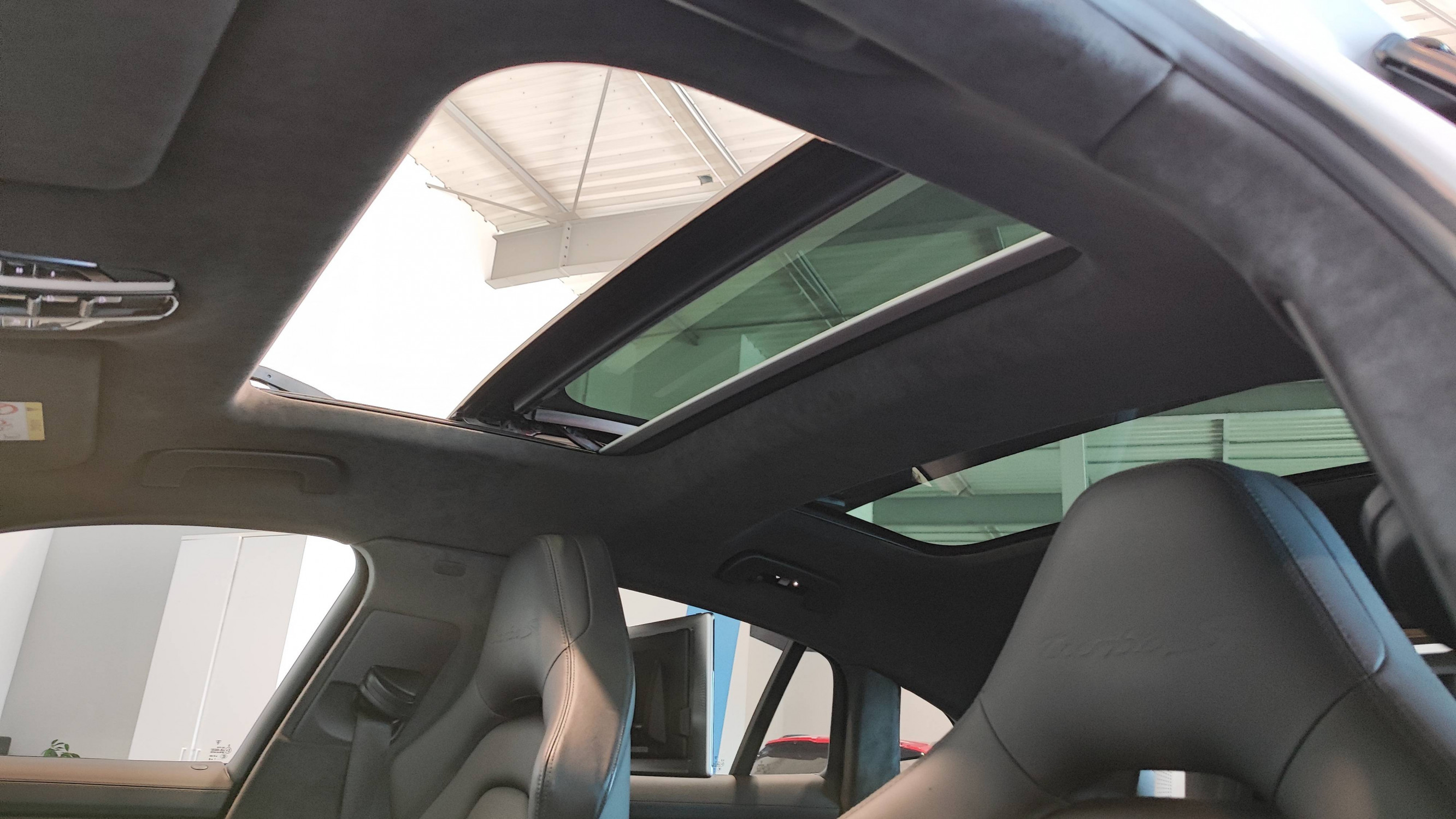 Vente en ligne Porsche Panamera  Turbo S V8 4.0 680 au prix de 99 990 €