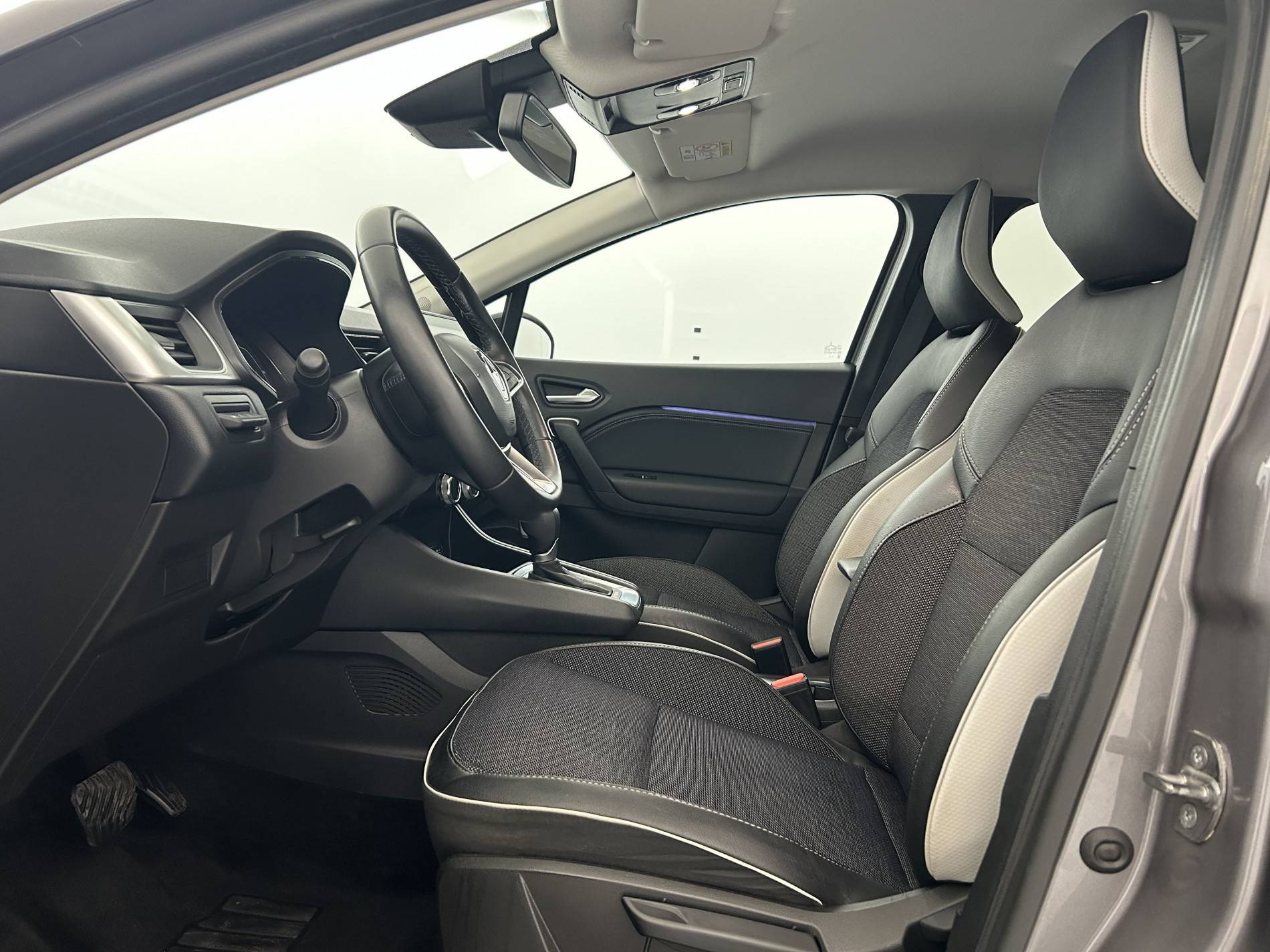 Vente en ligne Renault Captur  E-Tech full hybrid 145 au prix de 18 090 €