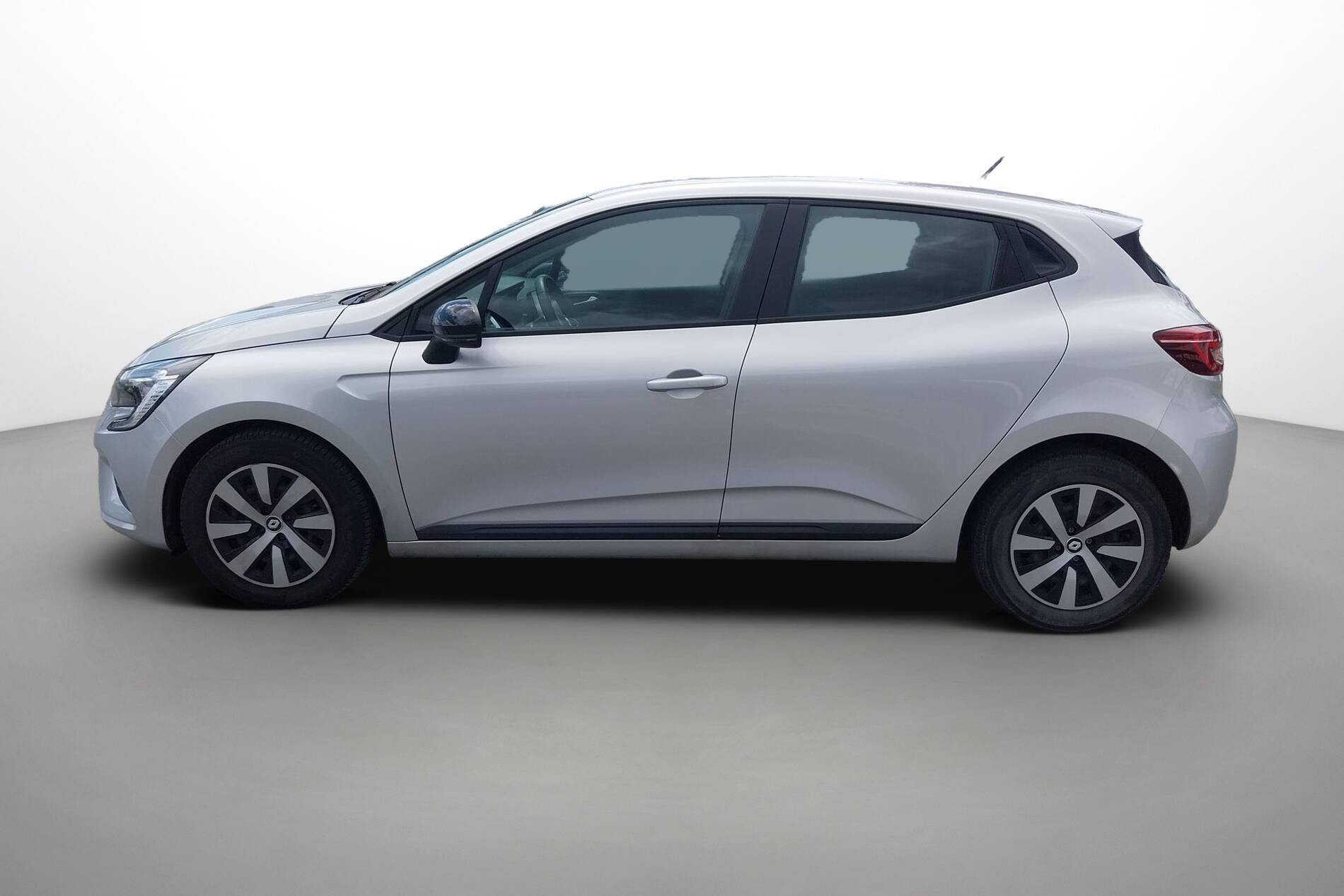 Vente en ligne Renault Clio 5 Clio TCe 90 au prix de 13 490 €