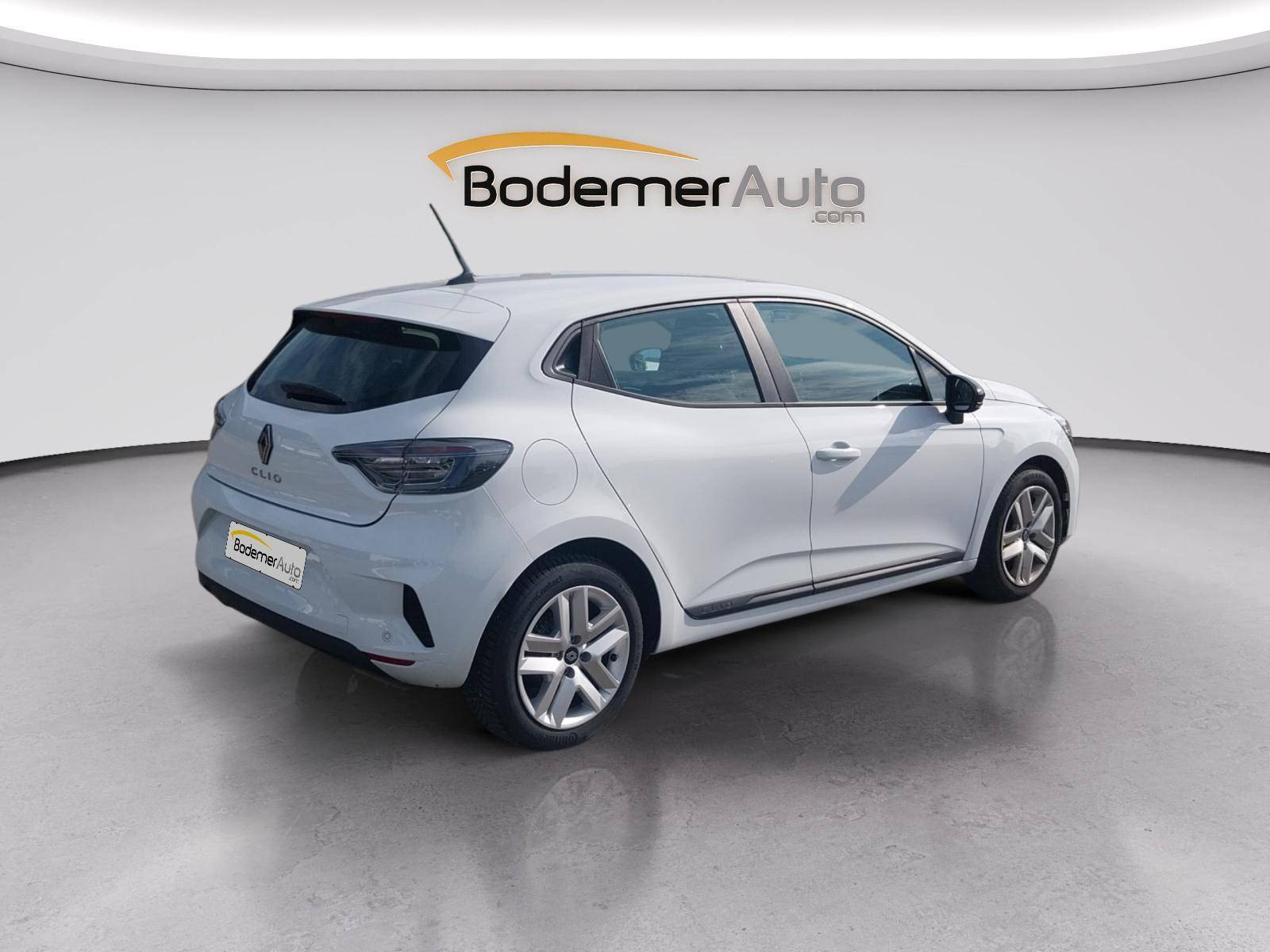Vente en ligne Renault Clio 5 Clio Eco-G 100 ch GSR2 au prix de 15 790 €