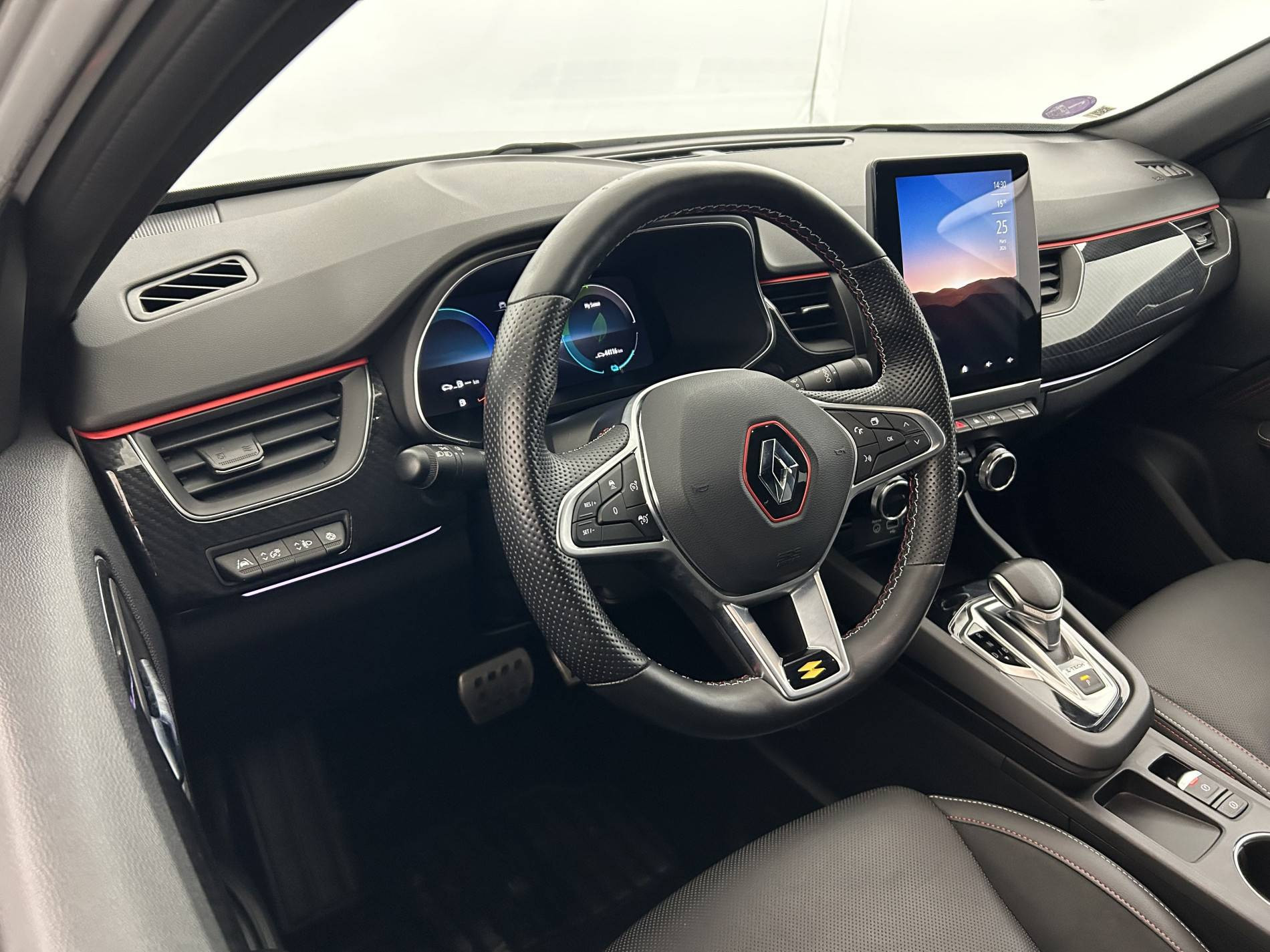 Vente en ligne Renault Arkana  E-Tech hybride 145 au prix de 22 690 €