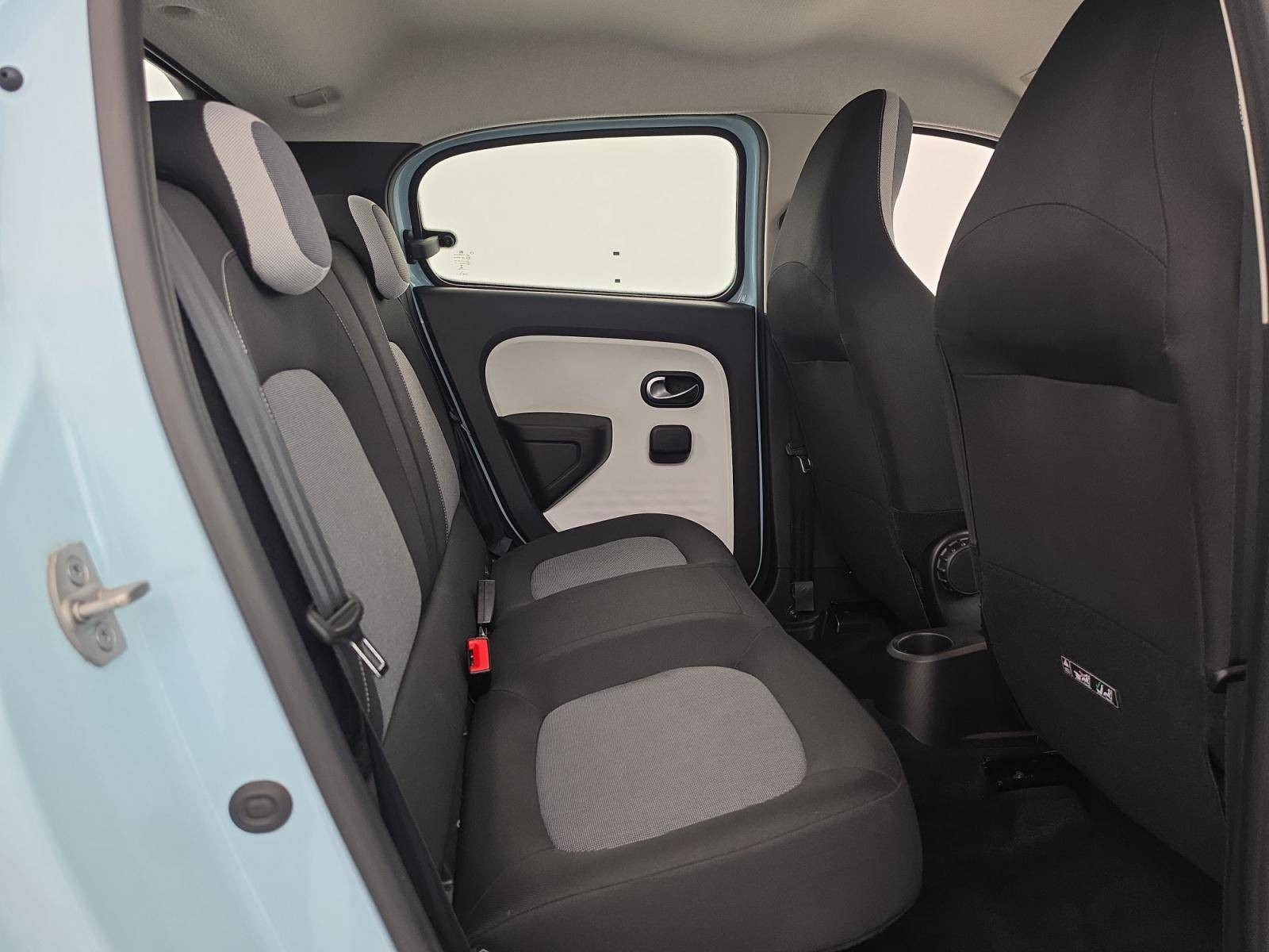 Vente en ligne Renault Twingo 3  SCe 65 - 21 au prix de 12 390 €