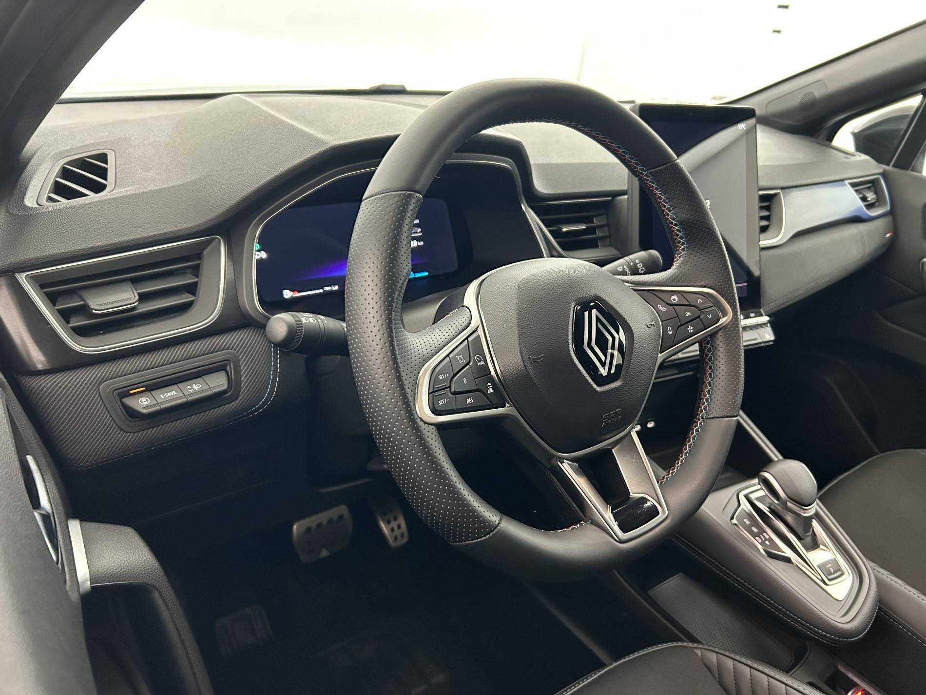 Vente en ligne Renault Captur  E-Tech full hybrid 145 ch au prix de 25 490 €