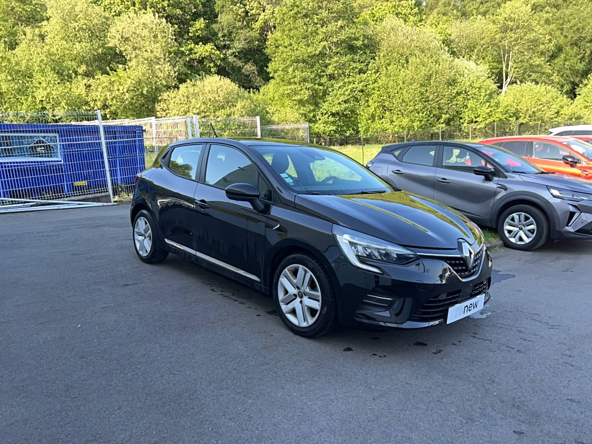 Vente en ligne Renault Clio 5 Clio TCe 90 au prix de 12 590 €