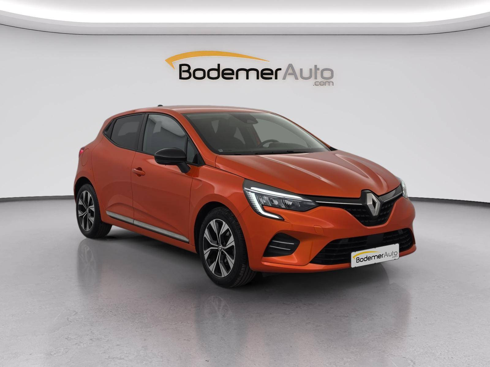 Vente en ligne Renault Clio 5 Clio Blue dCi 100 au prix de 14 890 €