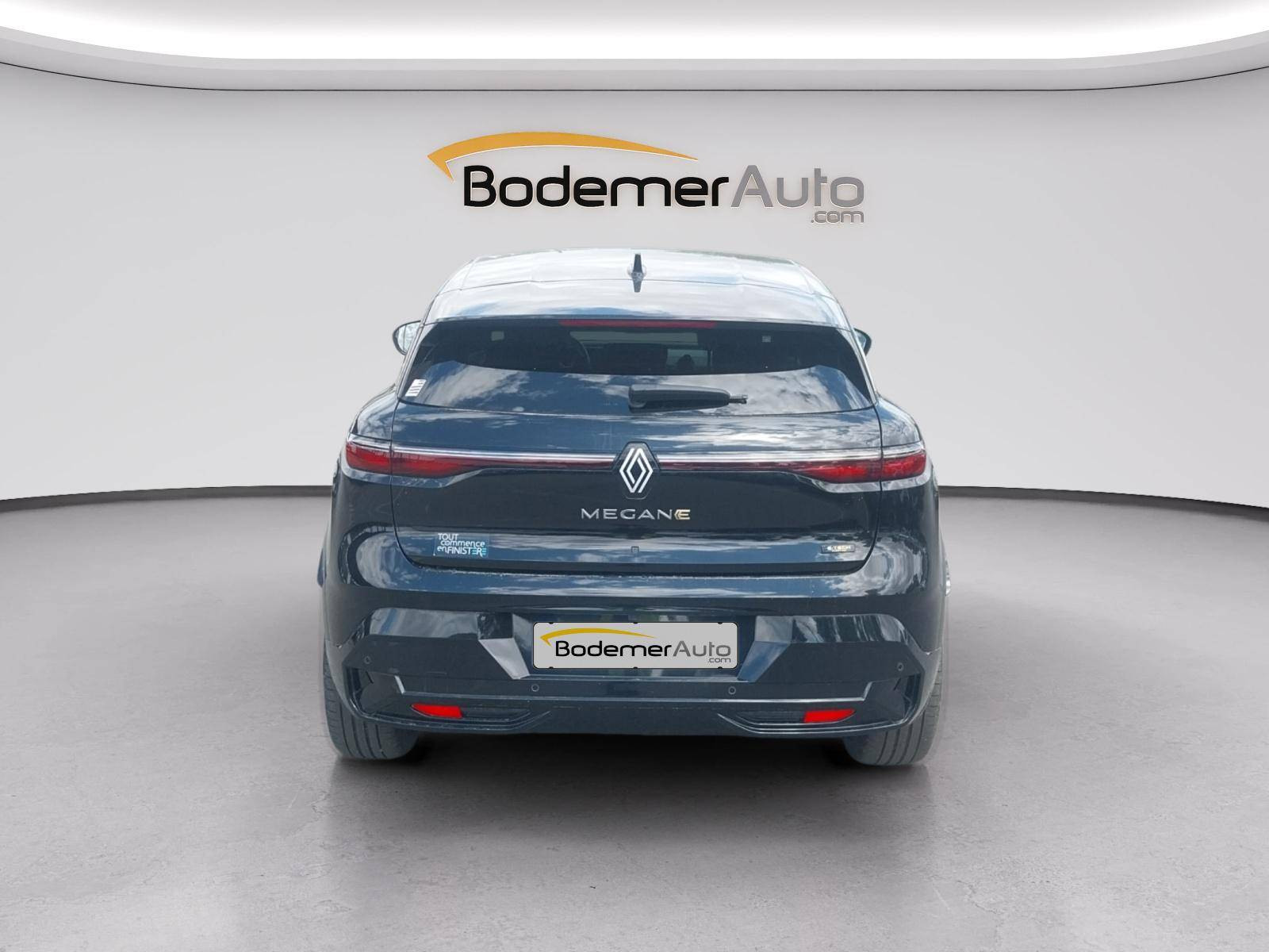 Vente en ligne Renault Megane E-Tech  EV60 220 ch super charge au prix de 26 490 €
