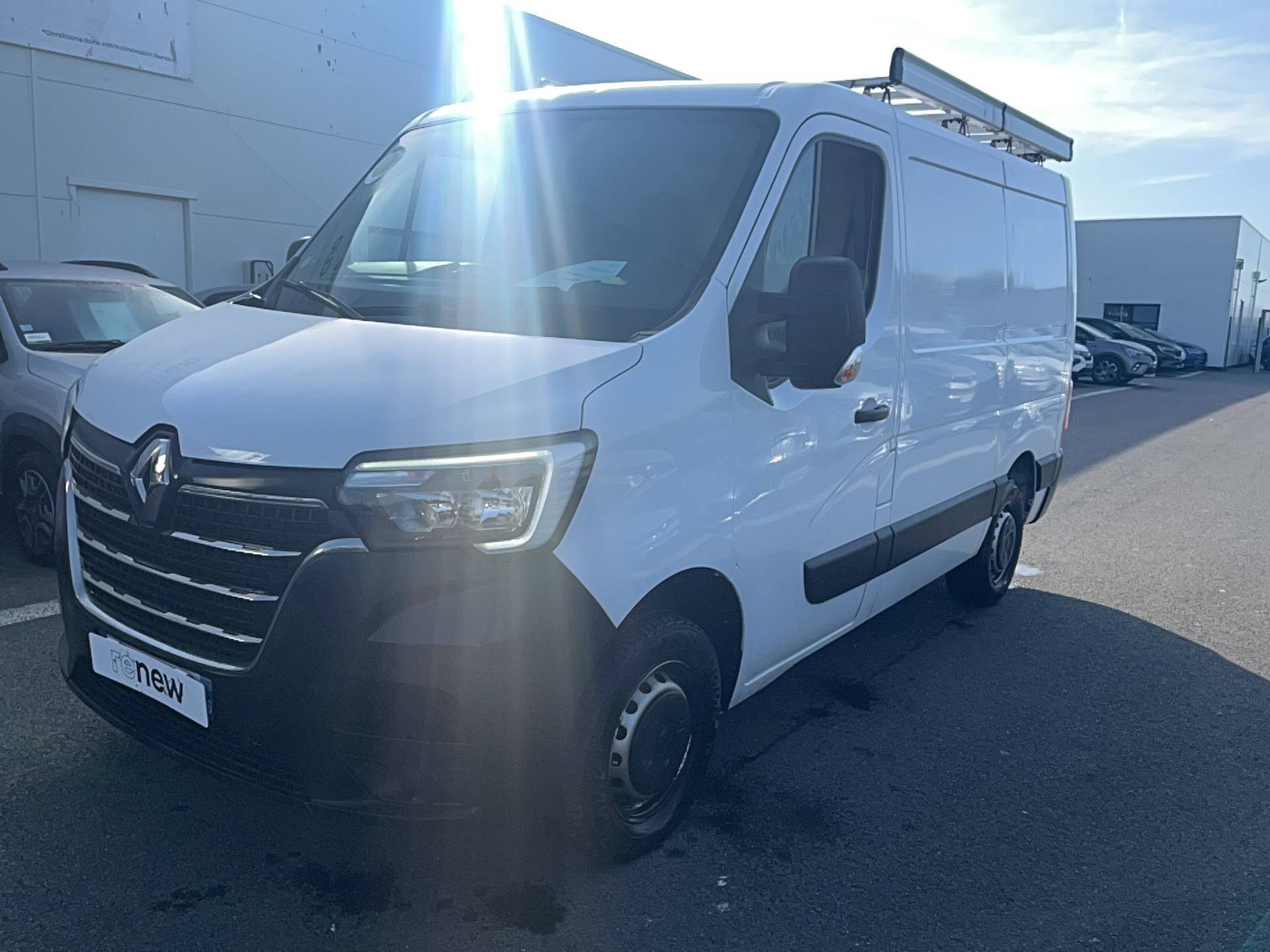 Renault Master Fourgon MASTER FGN TRAC F2800 L1H1 BLUE DCI 150 occasion de 2023 en vente à Lorient