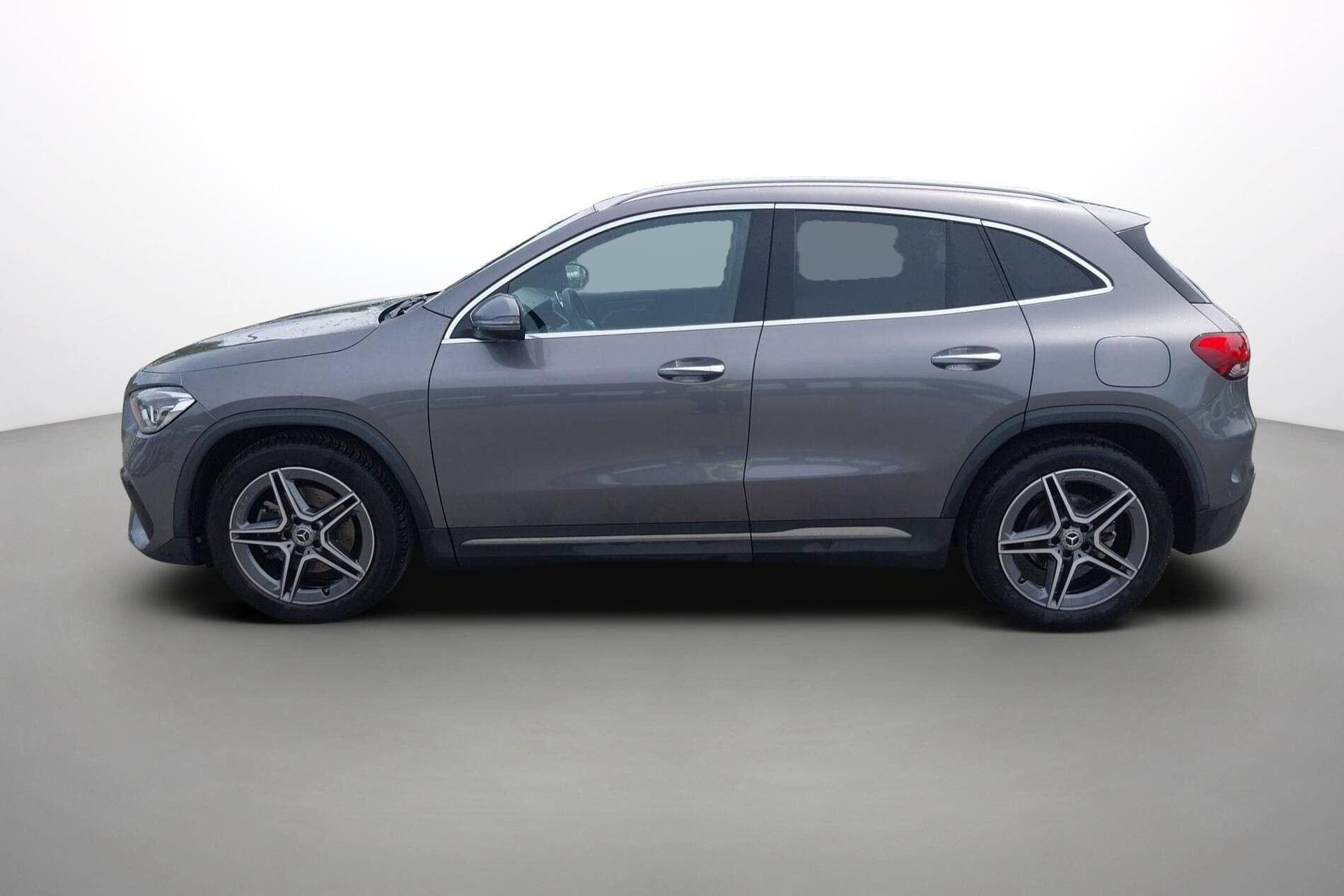 Vente en ligne Mercedes GLA  200 7G-DCT au prix de 32 890 €