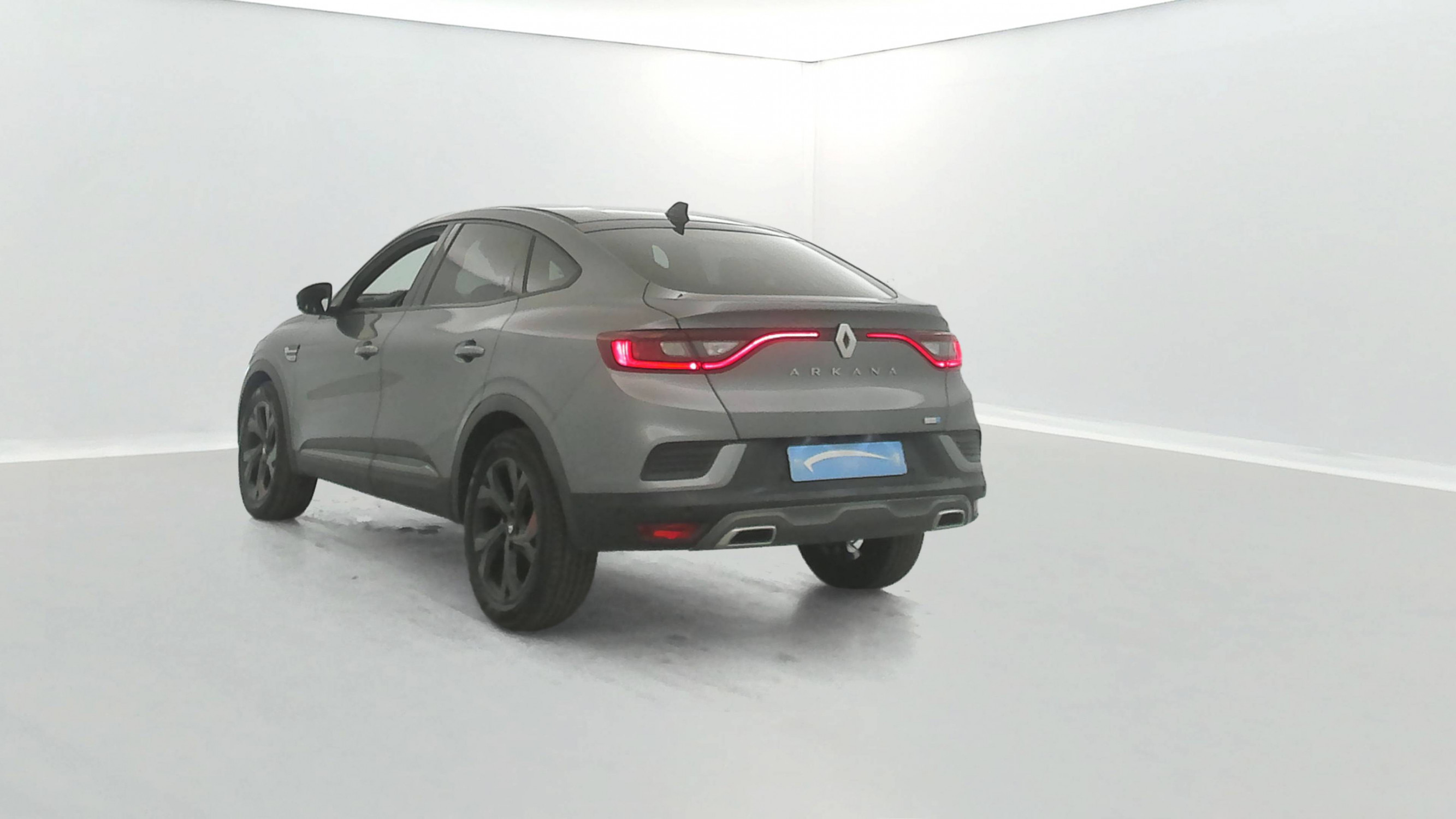 Vente en ligne Renault Arkana  E-Tech hybride 145 au prix de 21 990 €