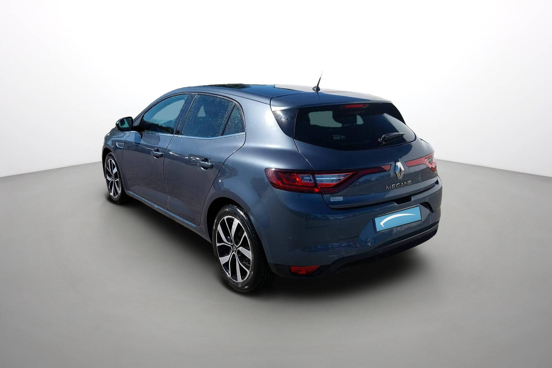 Vente en ligne Renault Megane 4 Mégane IV Berline Blue dCi 115 au prix de 12 200 €