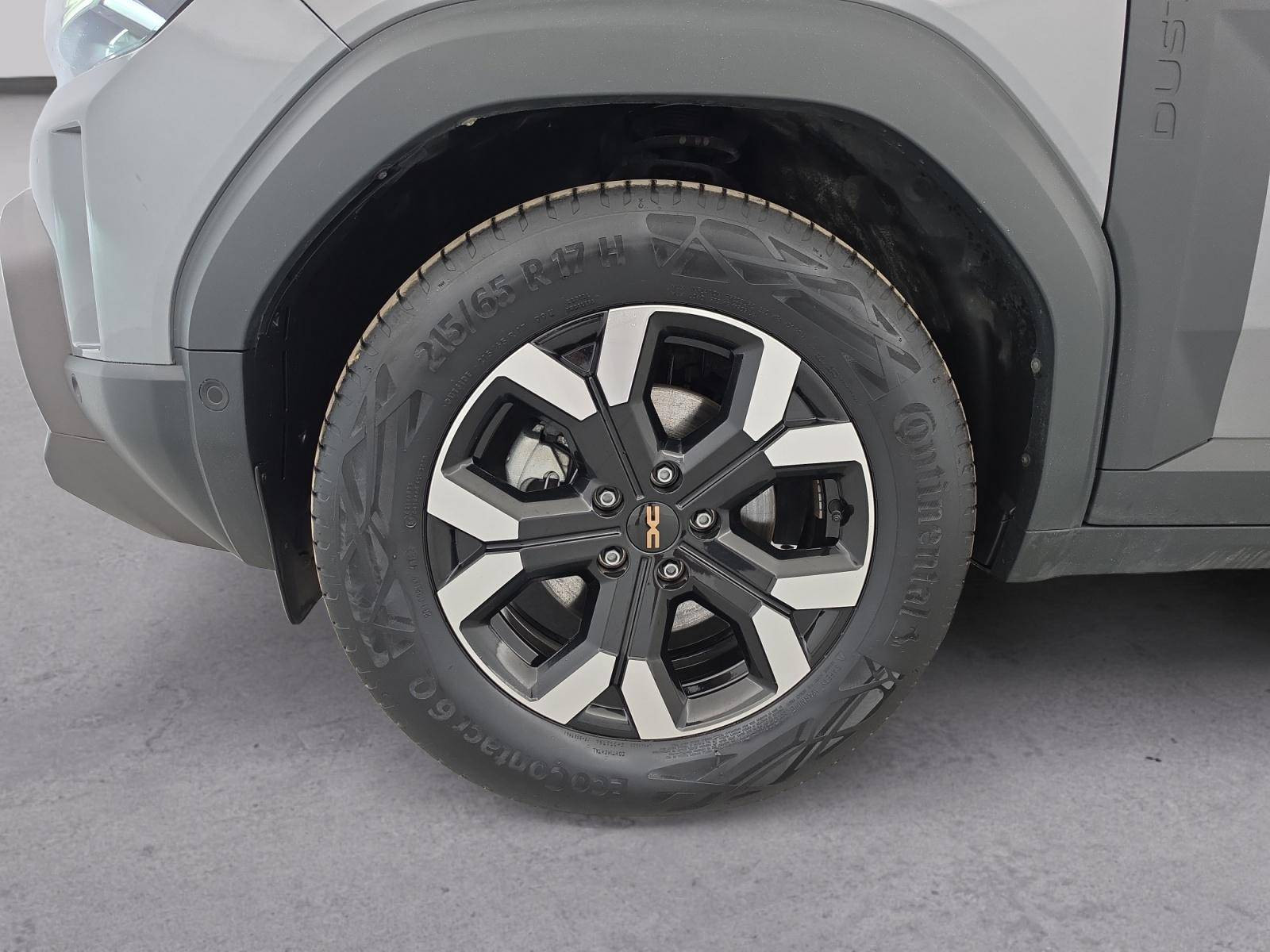 Vente en ligne Dacia Duster  Hybrid 140 au prix de 24 990 €