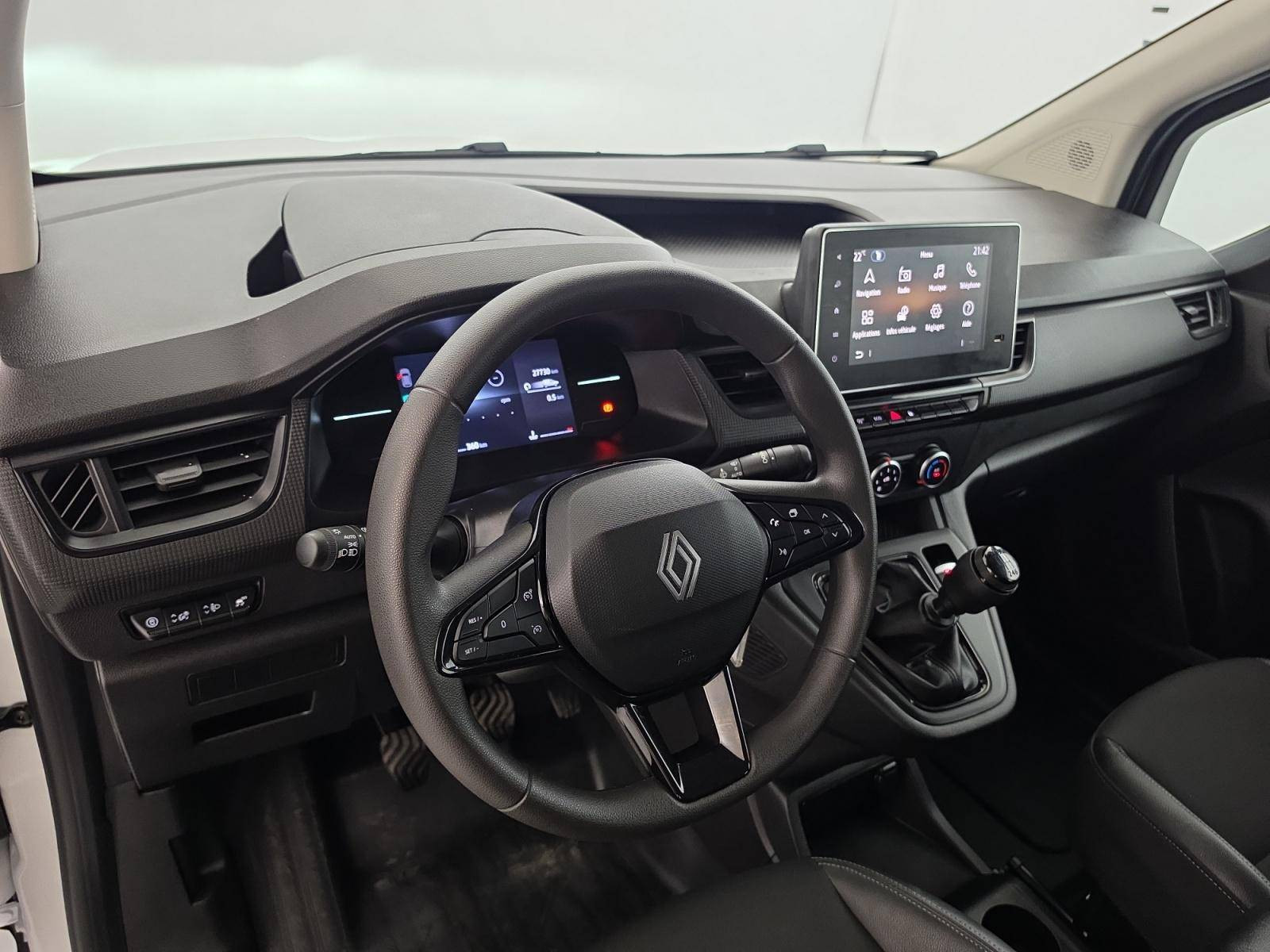 Vente en ligne Renault Kangoo Van KANGOO VAN CA BLUE DCI 115 L2 au prix de 22 560 €
