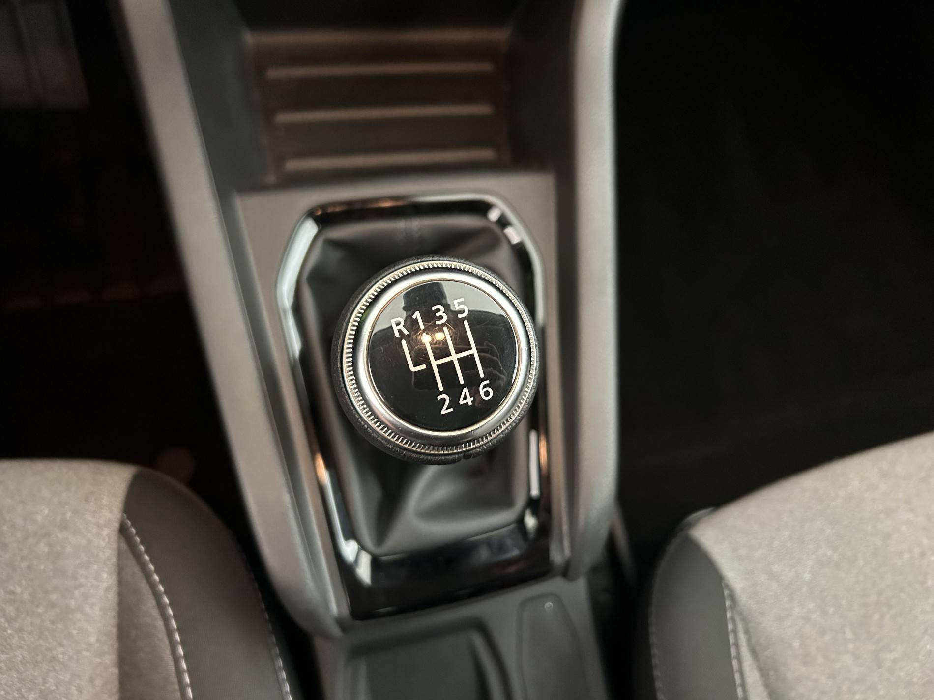 Vente en ligne Renault Clio 5 Clio TCe 90 au prix de 15 490 €