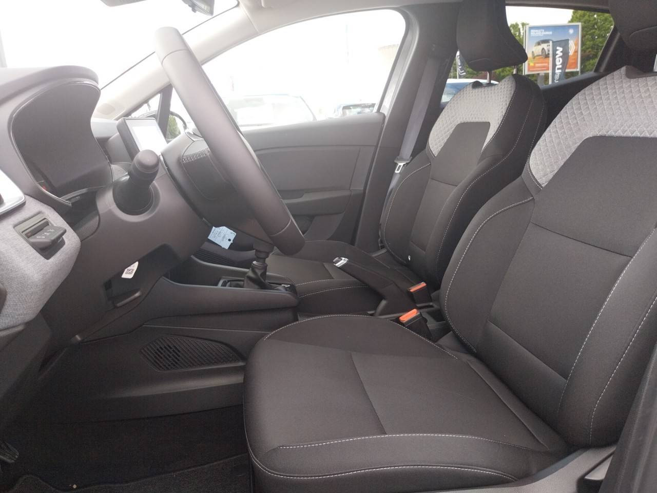 Vente en ligne Renault Clio 5 Clio Blue dCi 100 ch au prix de 18 890 €