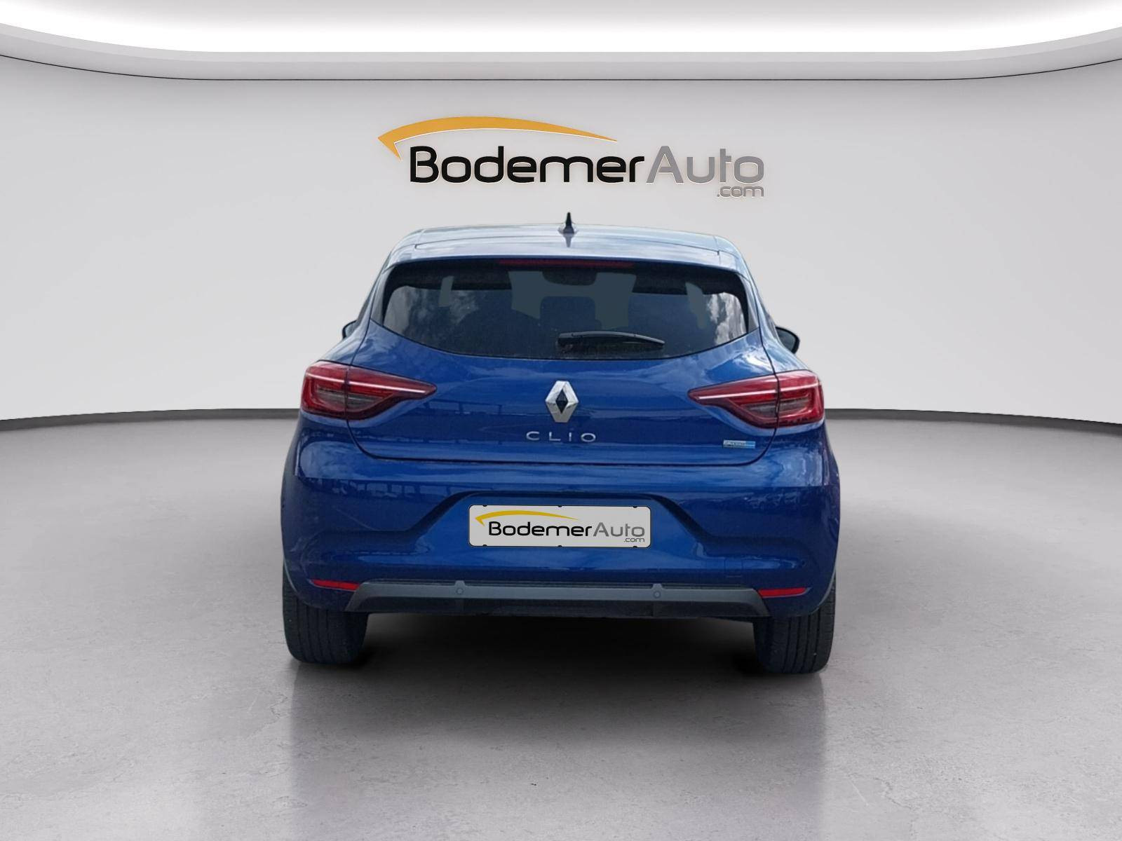 Vente en ligne Renault Clio 5 Clio E-Tech 140 - 21N au prix de 18 990 €