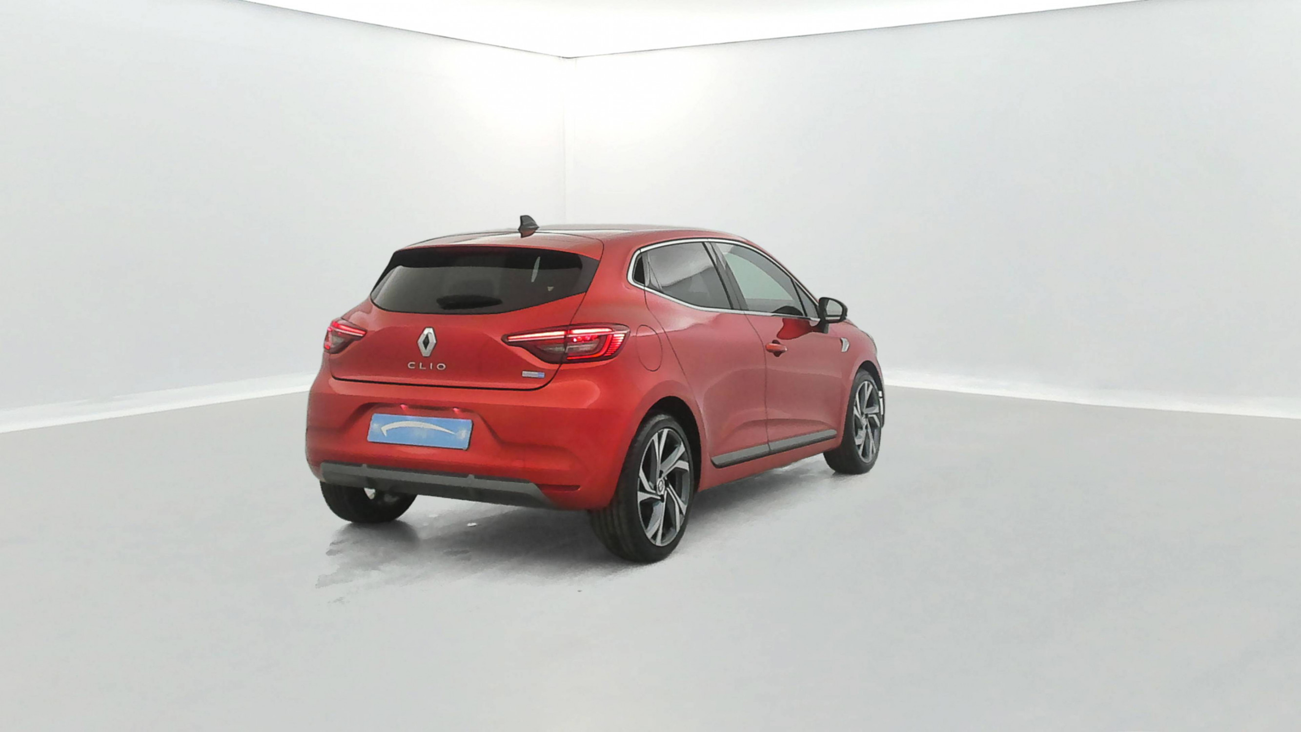 Vente en ligne Renault Clio 5 Clio E-Tech 140 - 21N au prix de 18 390 €