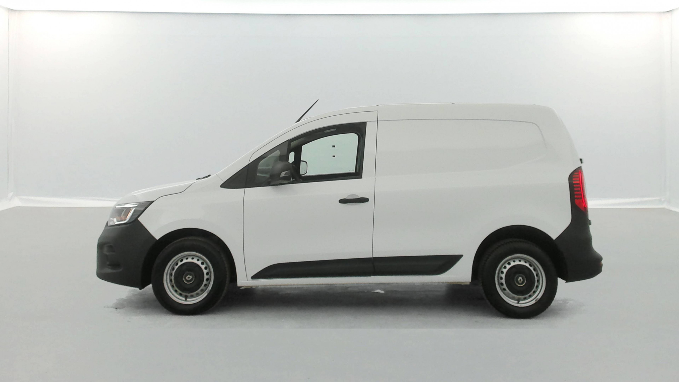 Vente en ligne Renault Kangoo Van  BLUE DCI 95 au prix de 15 990 €