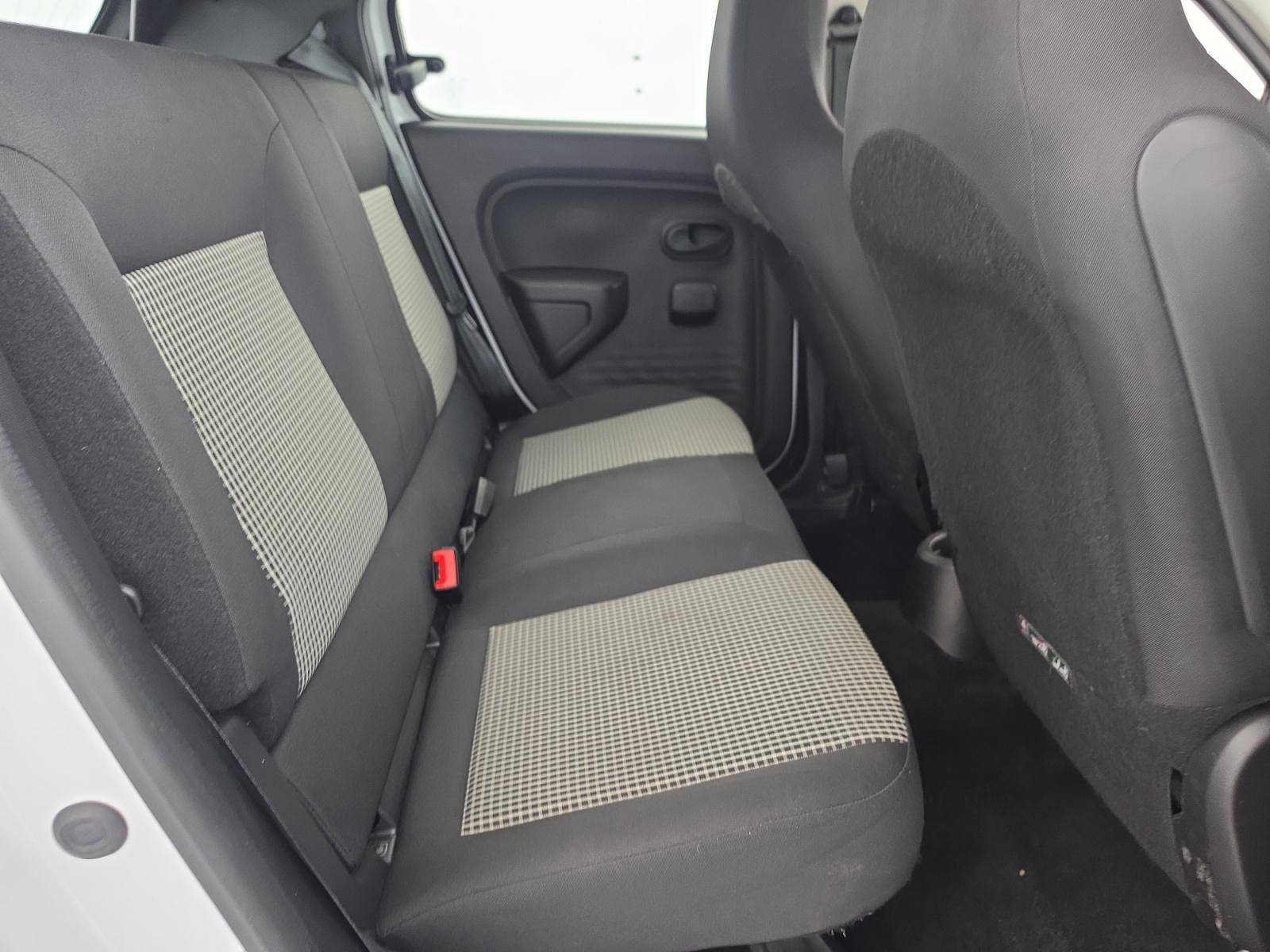 Vente en ligne Renault Twingo Electrique Twingo III E-Tech au prix de 11 490 €