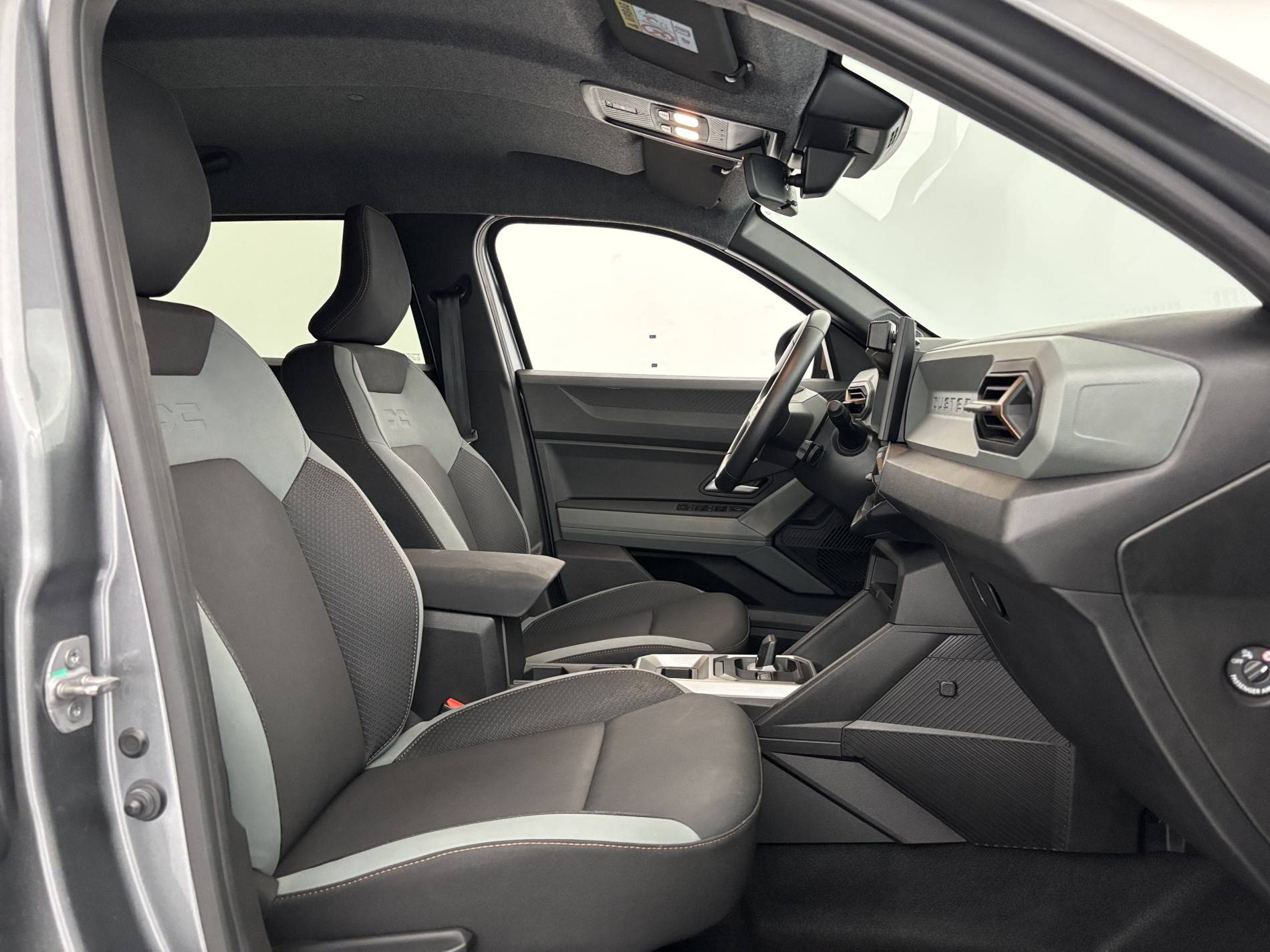 Vente en ligne Dacia Duster  Hybrid 140 au prix de 24 590 €