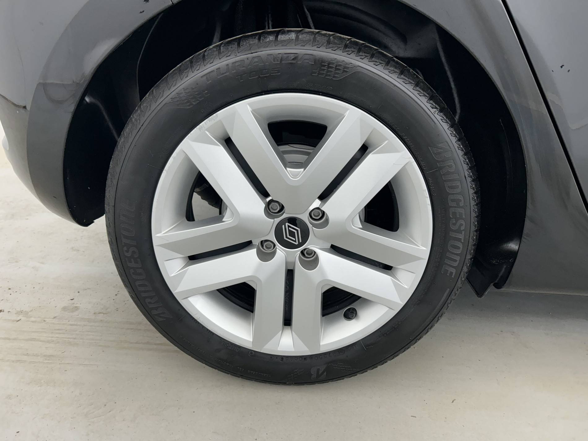 Vente en ligne Renault Clio 5 Clio E-Tech full hybrid 145 ch GSR2 au prix de 20 490 €