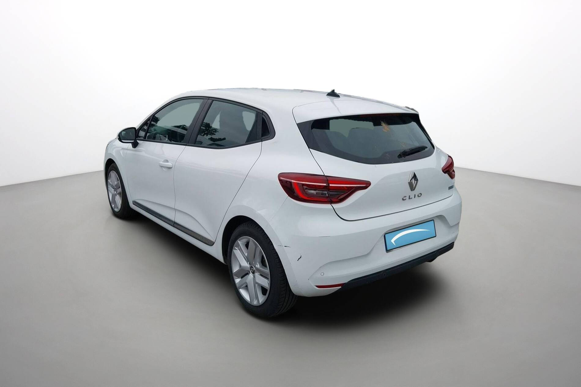 Vente en ligne Renault Clio 5 Clio E-Tech 140 - 21N au prix de 13 980 €