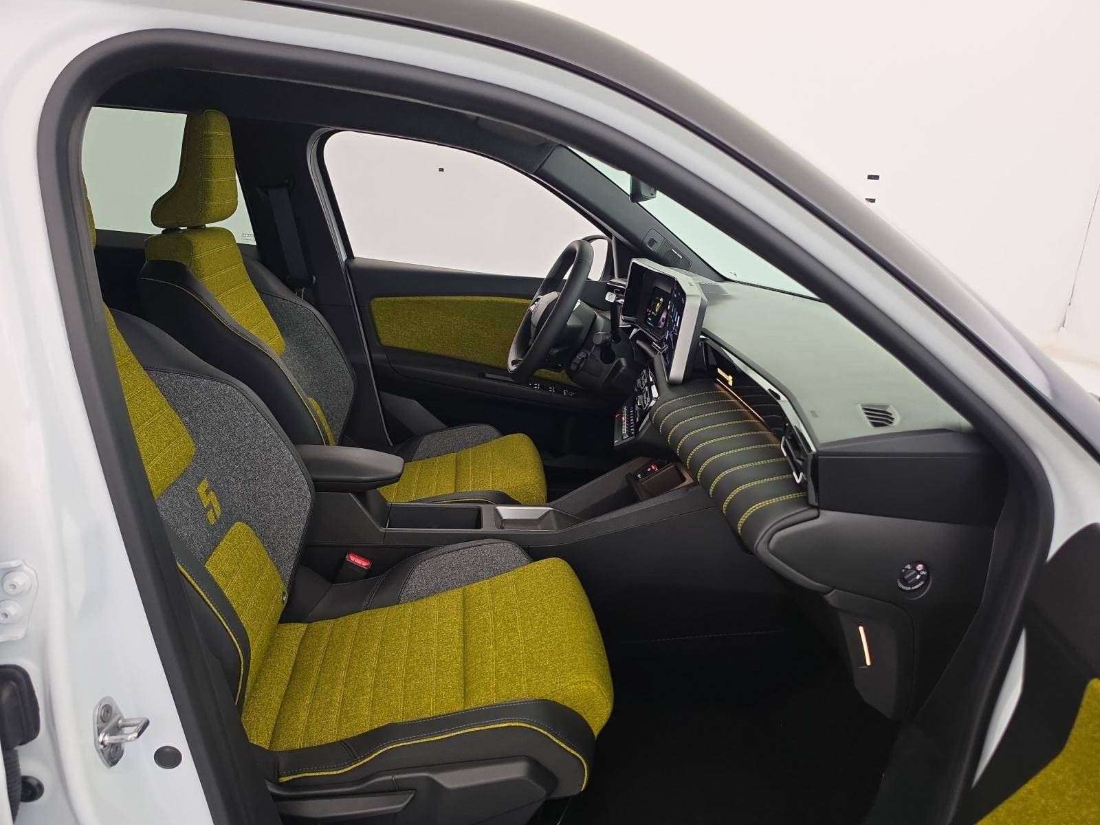 Vente en ligne Renault R5 E-Tech  150 ch autonomie confort au prix de 29 990 €