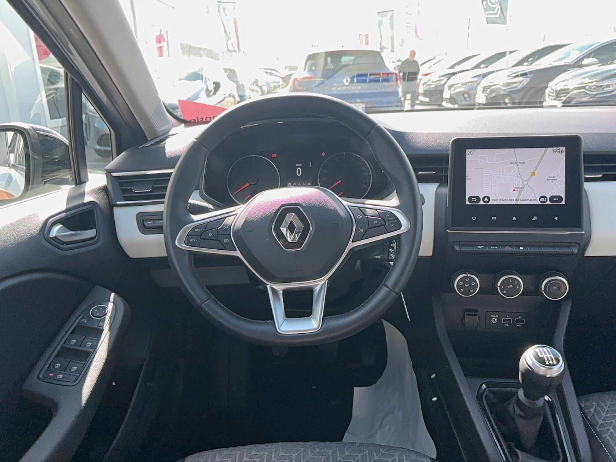 Vente en ligne Renault Clio 5 Clio TCe 90 au prix de 14 290 €