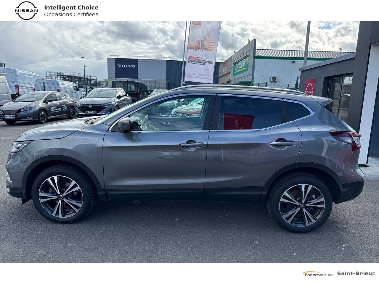Vente en ligne Nissan Qashqai Qashqai 1.5 dCi 115 au prix de 16 990 €