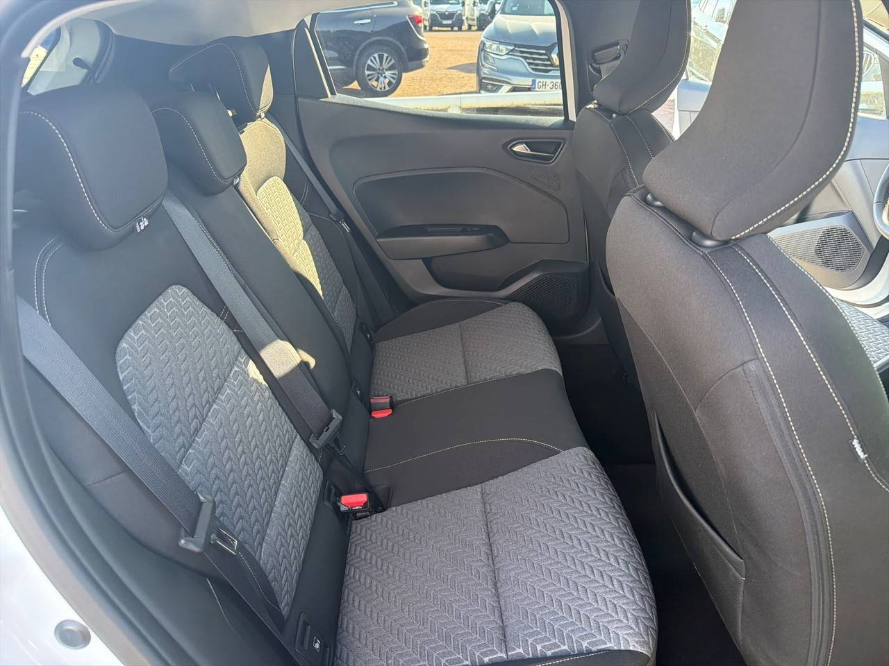Vente en ligne Renault Clio 5 Clio SCe 65 au prix de 13 490 €