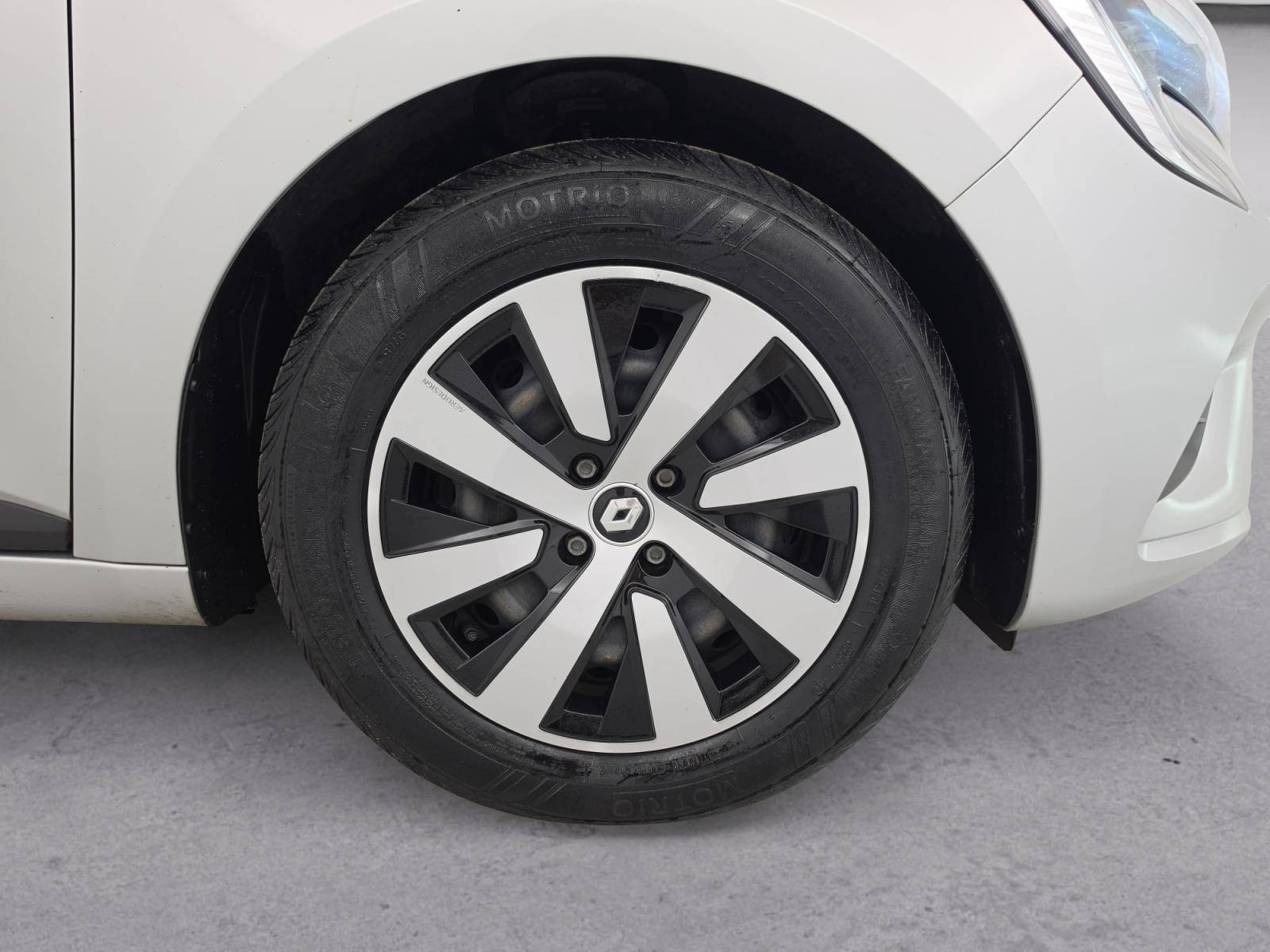 Vente en ligne Renault Clio 5 Clio TCe 90 au prix de 13 690 €