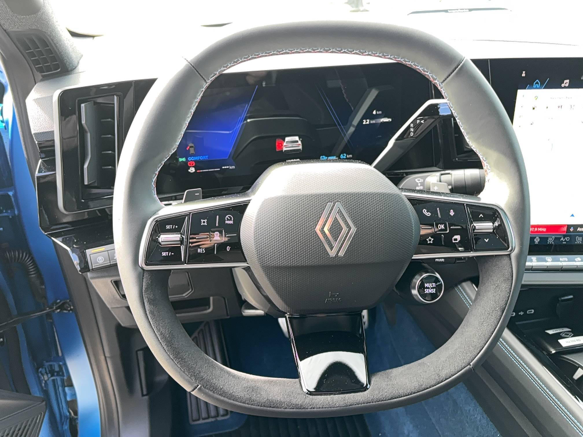 Vente en ligne Renault Rafale  hyper hybrid E-Tech 300 ch 4x4 au prix de 59 900 €